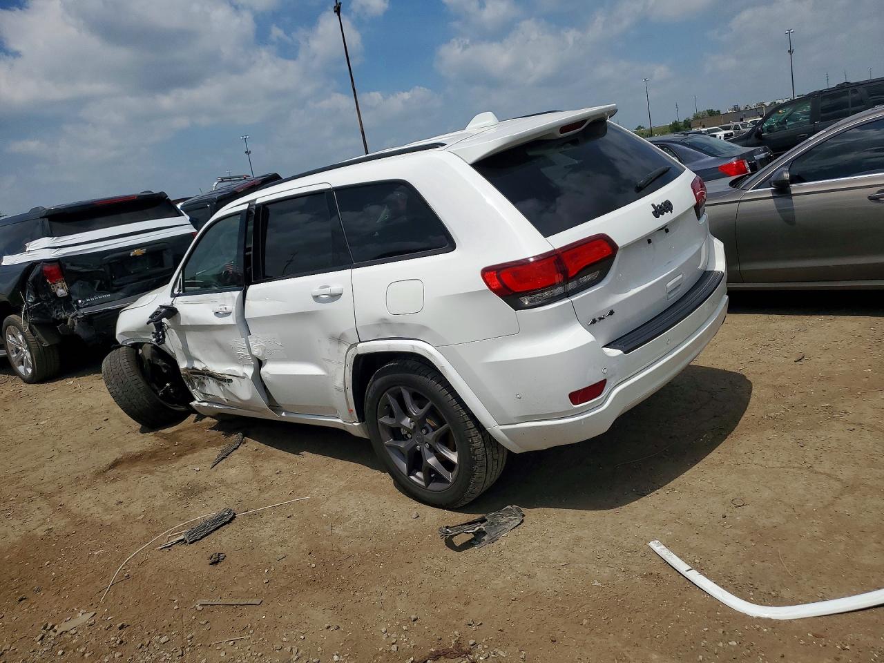 2021 JEEP GRAND CHEROKEE LIMITED — снимка 2