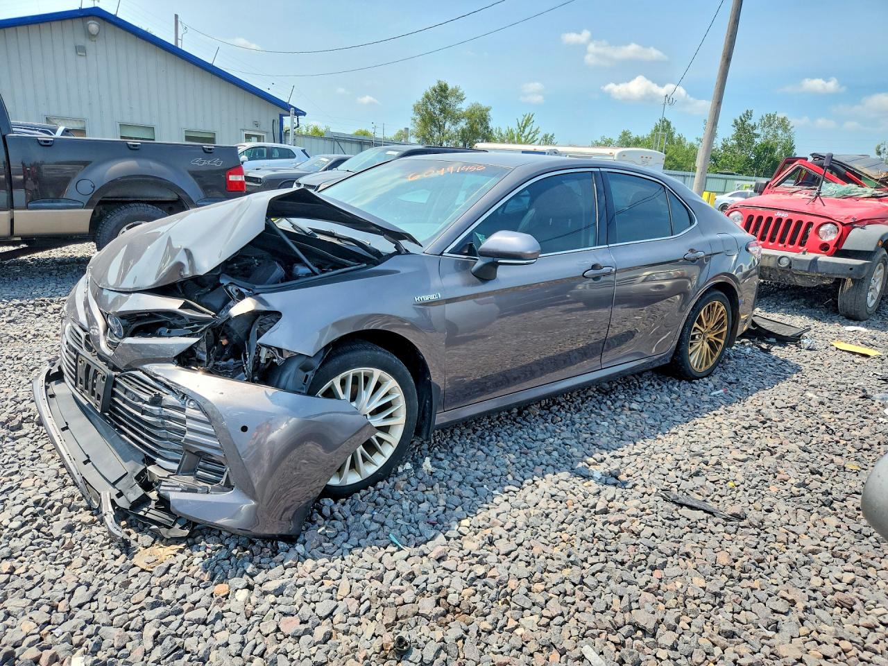 2018 TOYOTA CAMRY HYBRID XLE