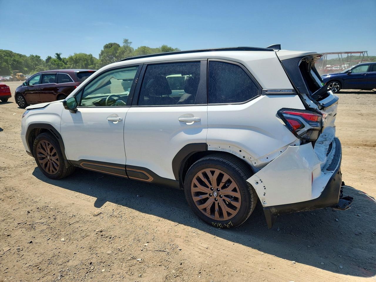 2025 SUBARU FORESTER SPORT — снимка 2