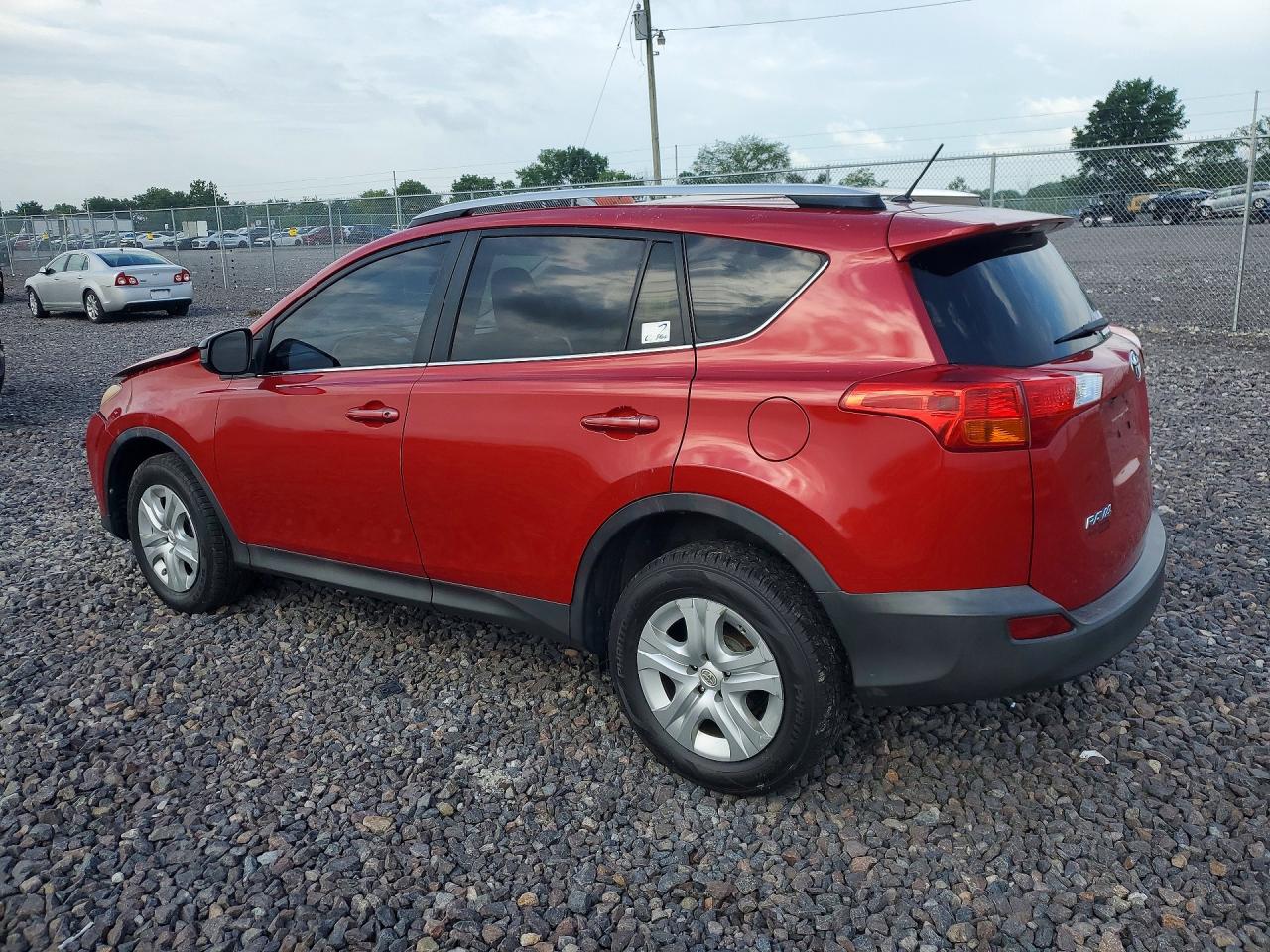 2015 TOYOTA RAV4 LE — снимка 2