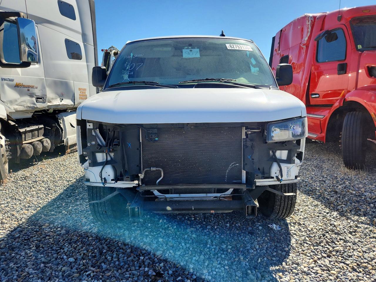 2023 CHEVROLET EXPRESS 3500 — снимка 5