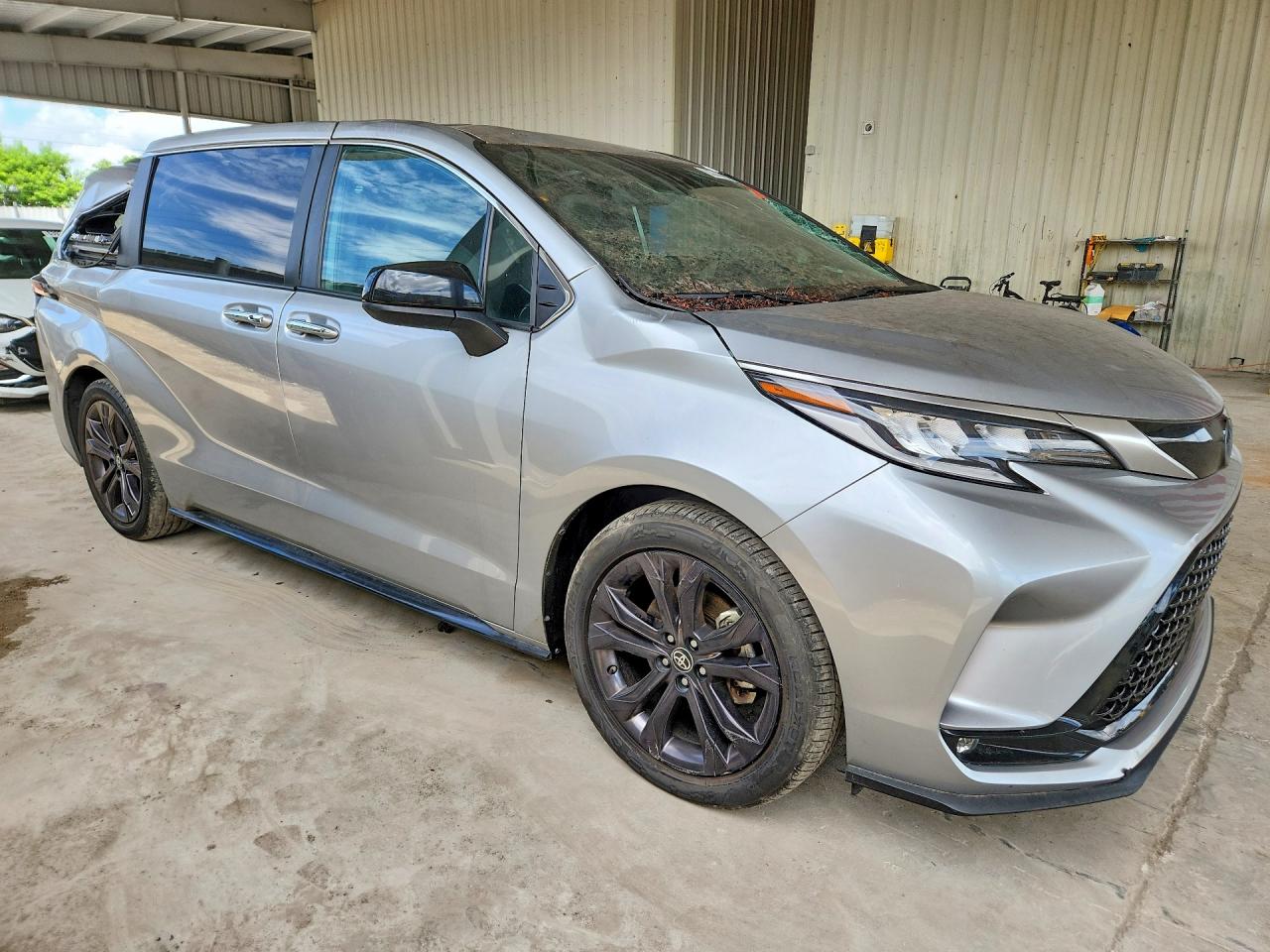 2023 TOYOTA SIENNA XSE 7-PASSENGER — снимка 4
