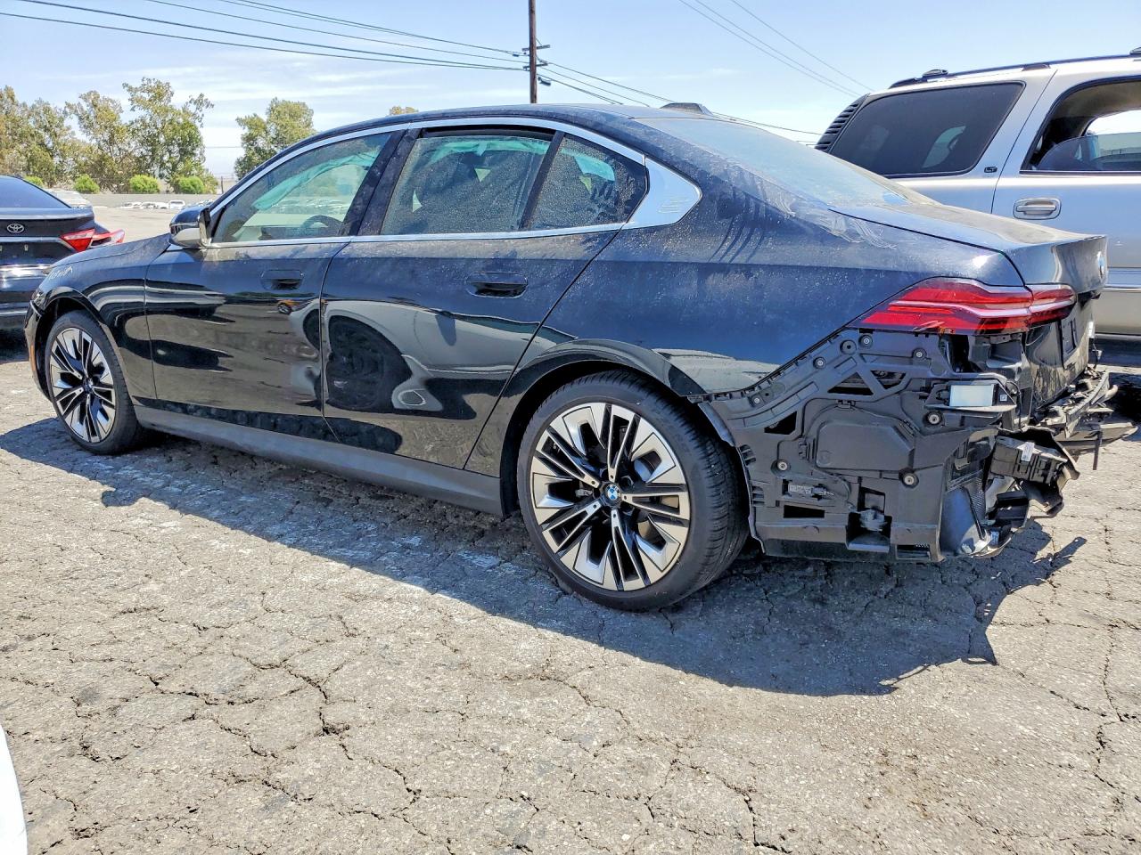 2024 BMW 530 I — снимка 2