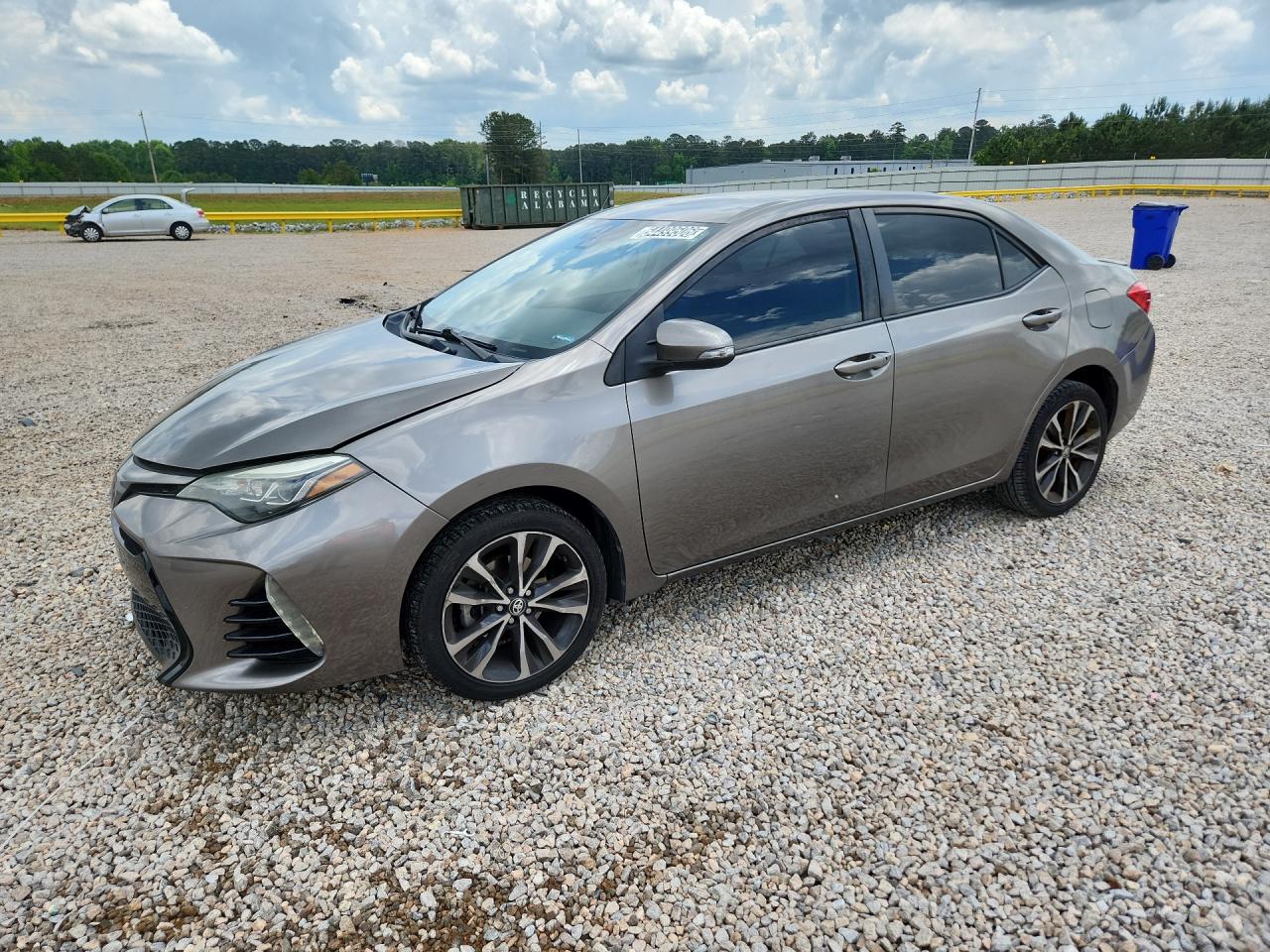 2018 TOYOTA COROLLA SE