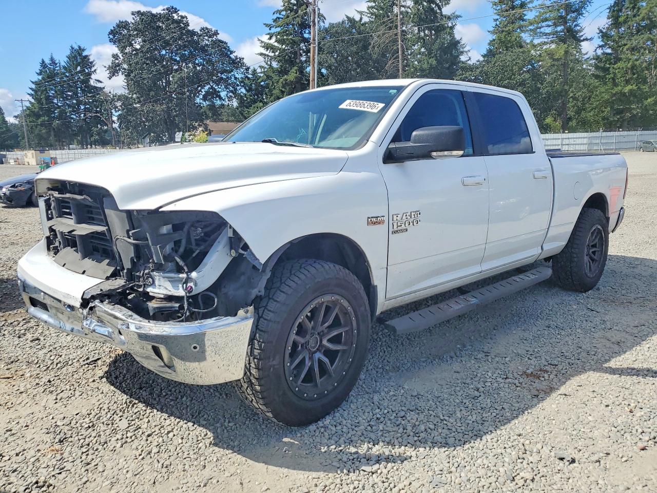 2019 RAM 1500 CLASSIC SLT