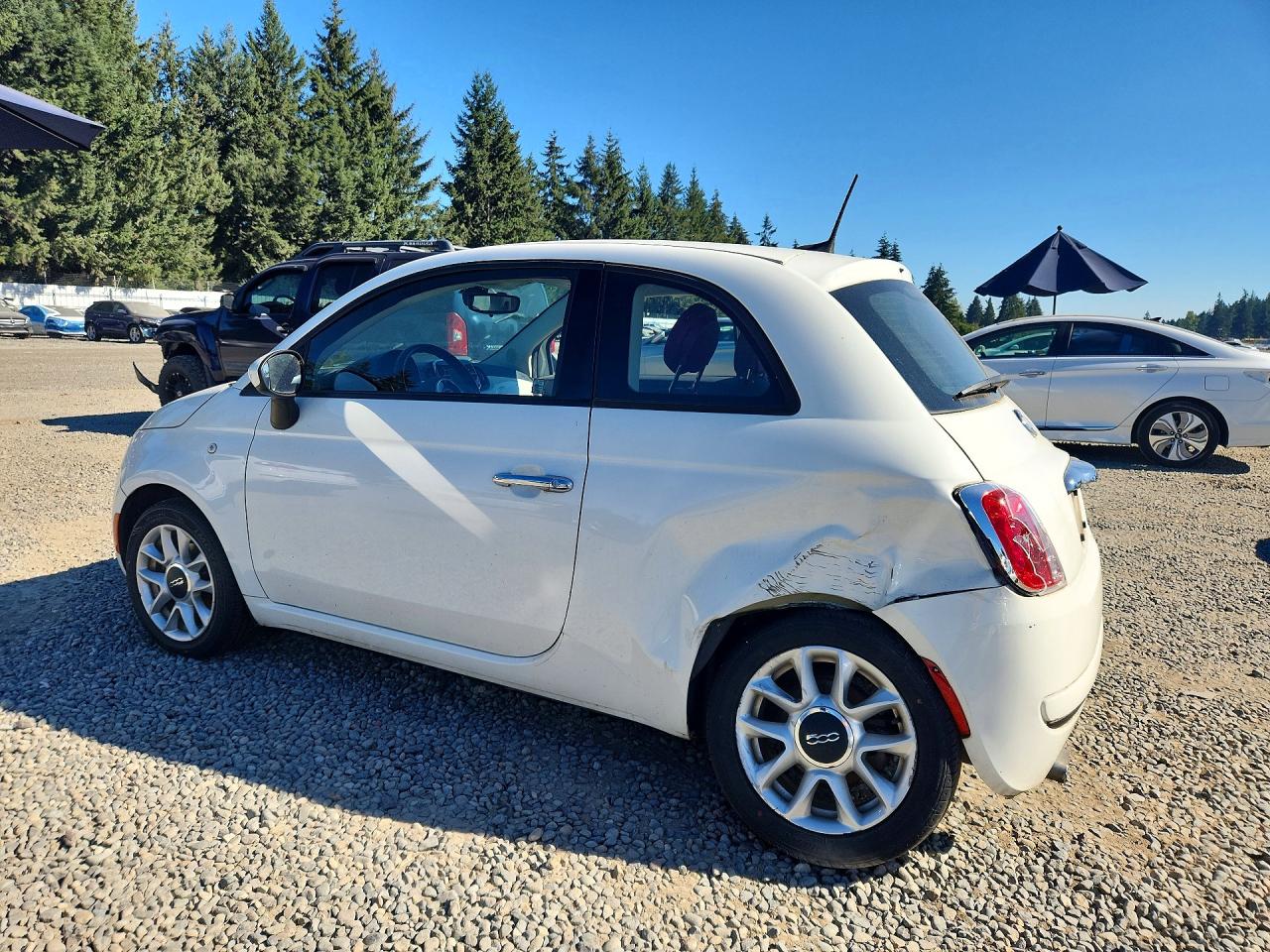 2017 FIAT 500 POP — снимка 2