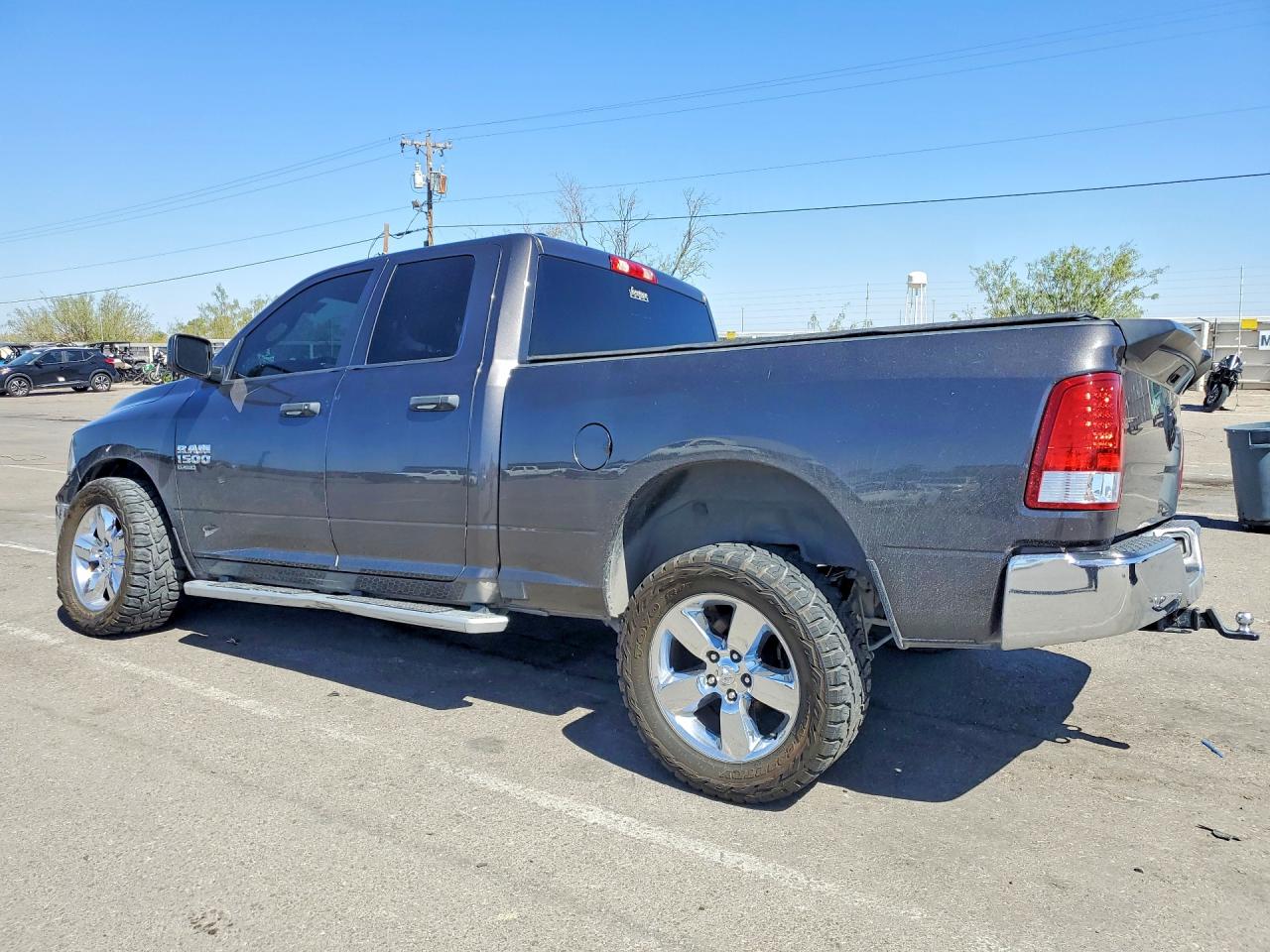 2019 RAM 1500 CLASSIC TRADESMAN — снимка 2