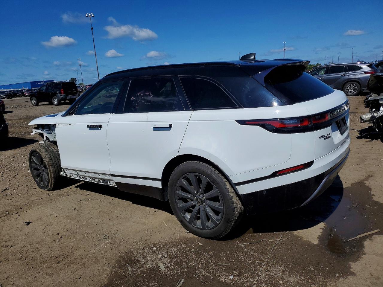 2019 LAND ROVER RANGE ROVER VELAR R-DYNAMIC SE — снимка 2