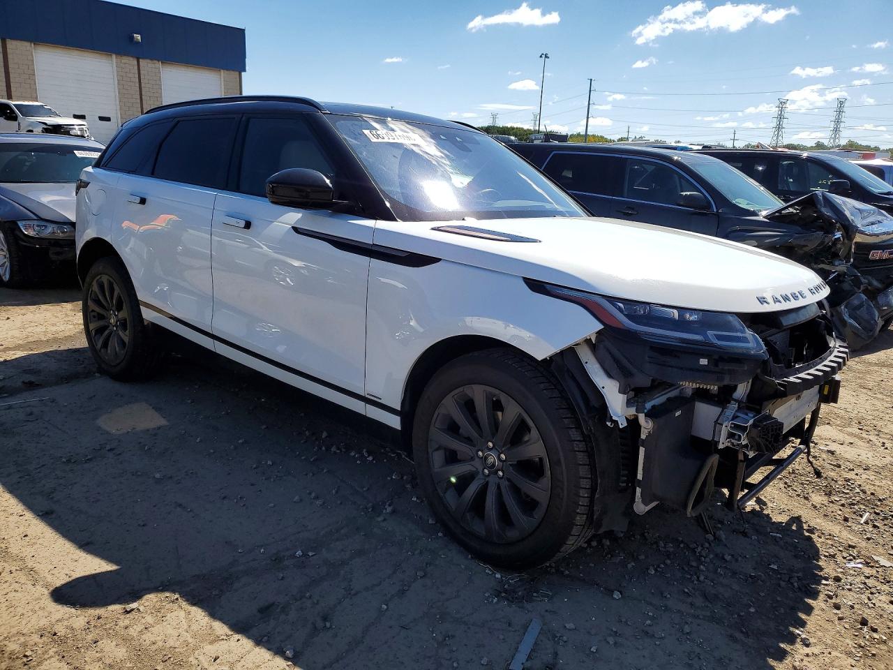 2019 LAND ROVER RANGE ROVER VELAR R-DYNAMIC SE — снимка 4
