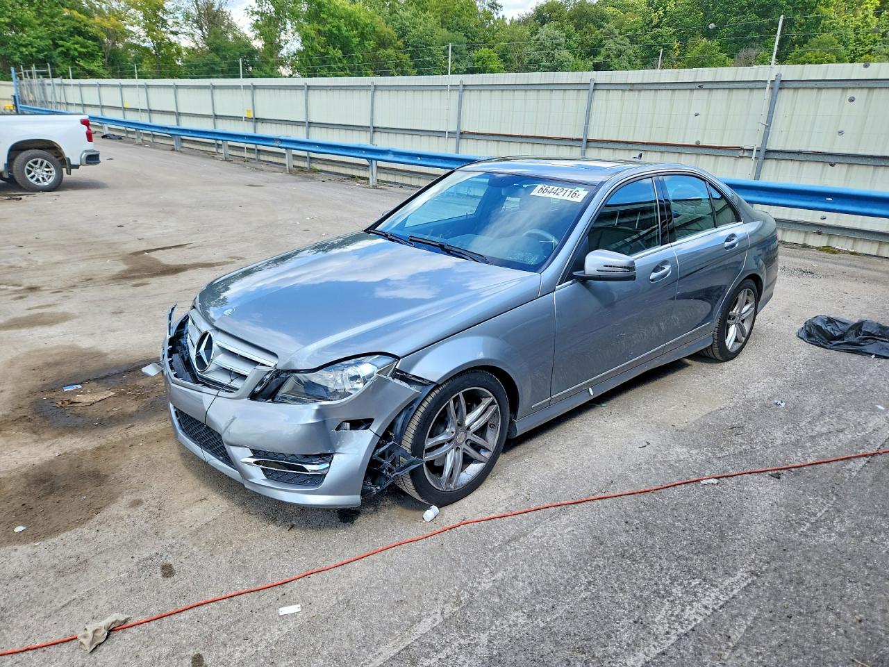 2013 MERCEDES-BENZ C 300 4MATIC