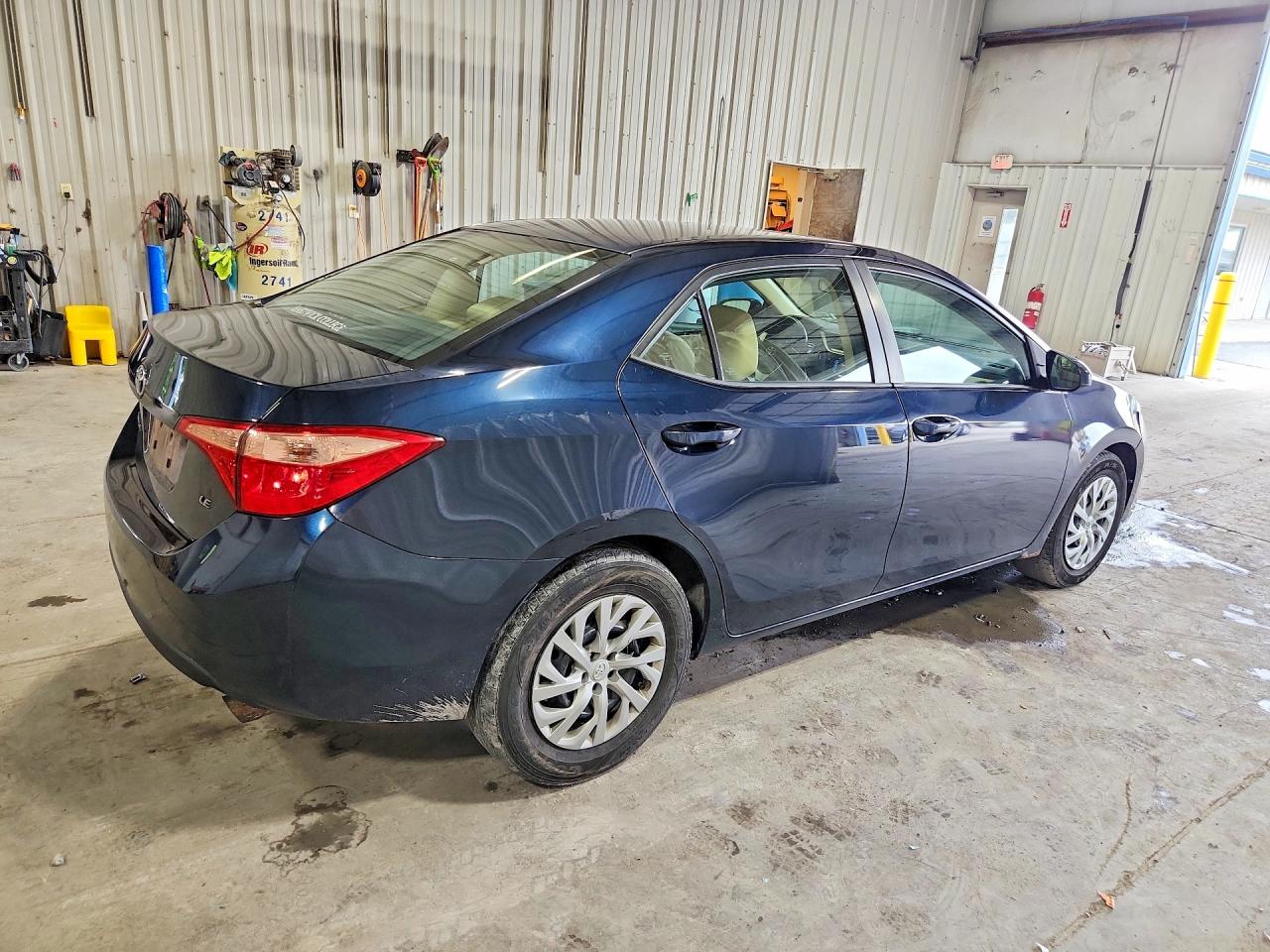 2018 TOYOTA COROLLA LE — снимка 3