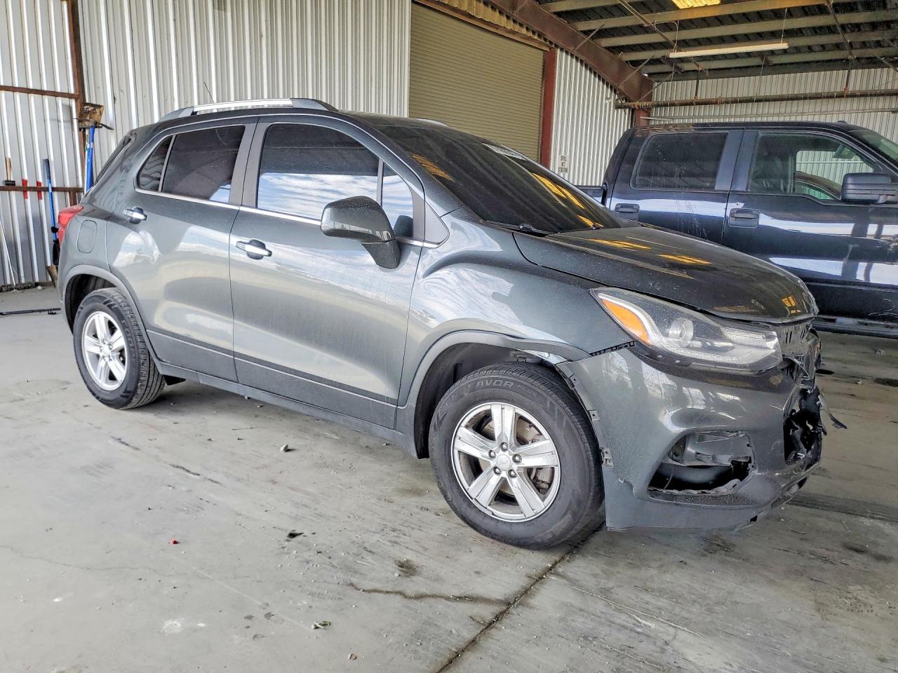 2019 CHEVROLET TRAX 1LT — снимка 4