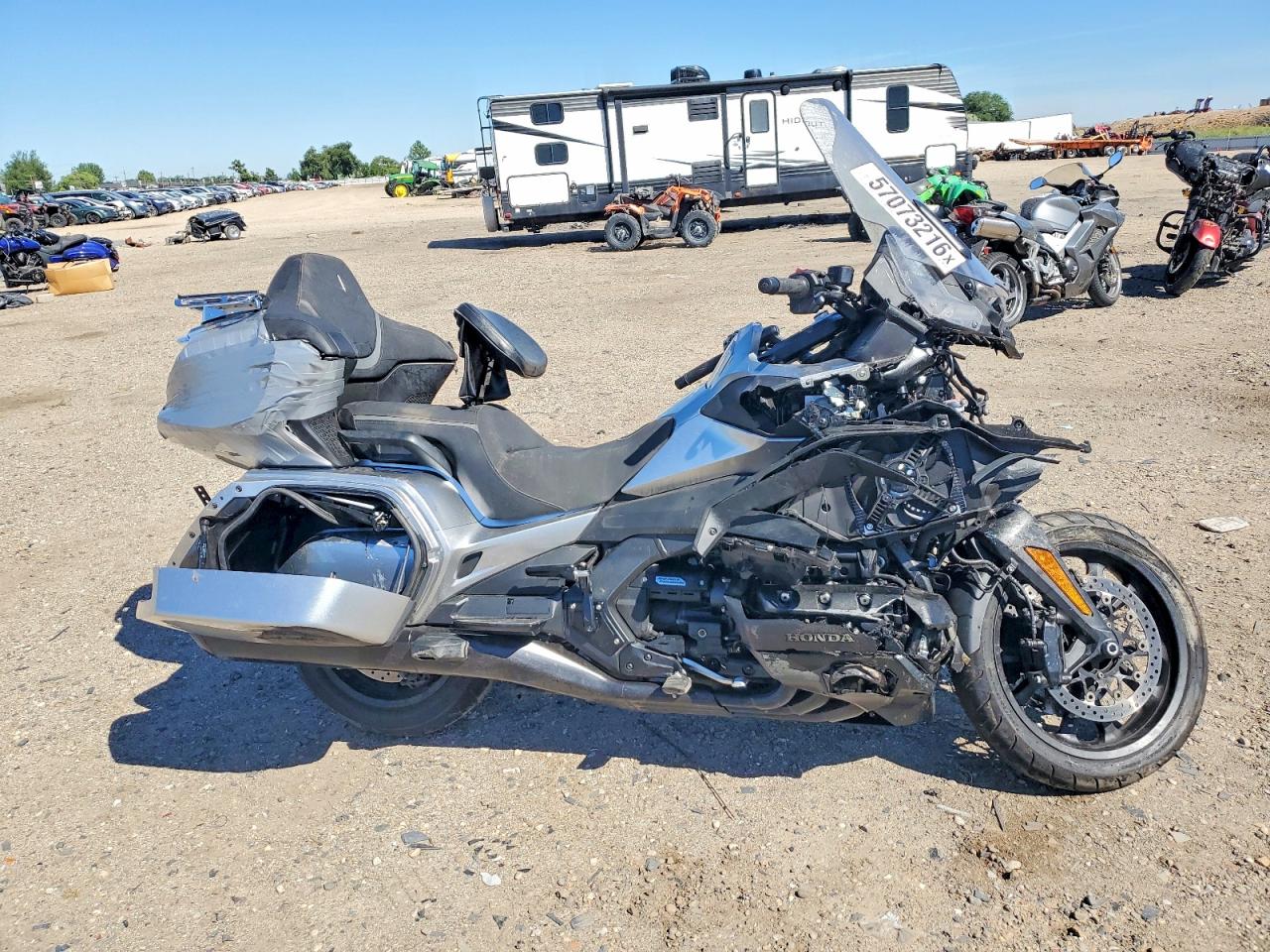 2025 HONDA GL1800 D