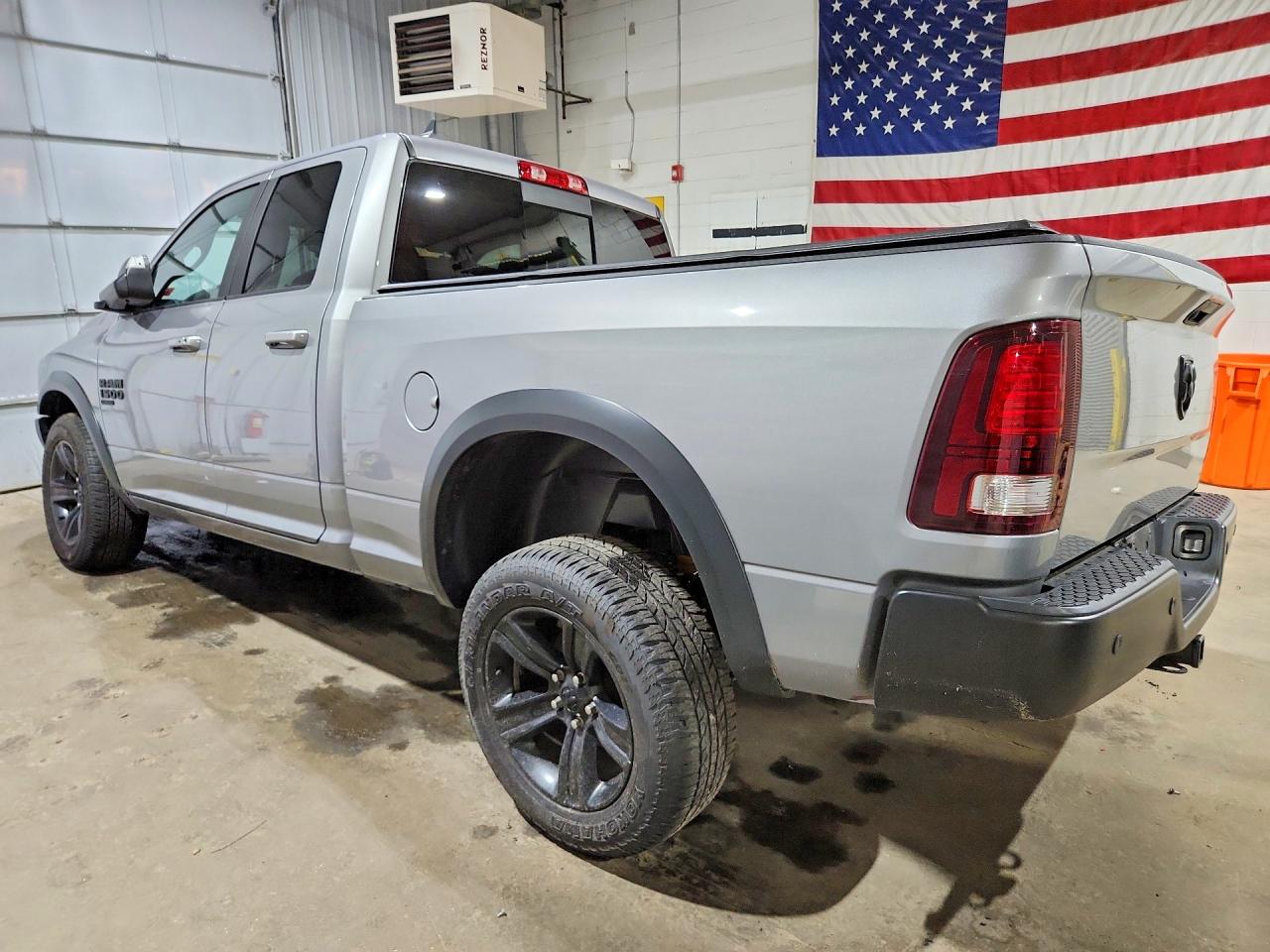 2021 RAM 1500 CLASSIC SLT — снимка 2