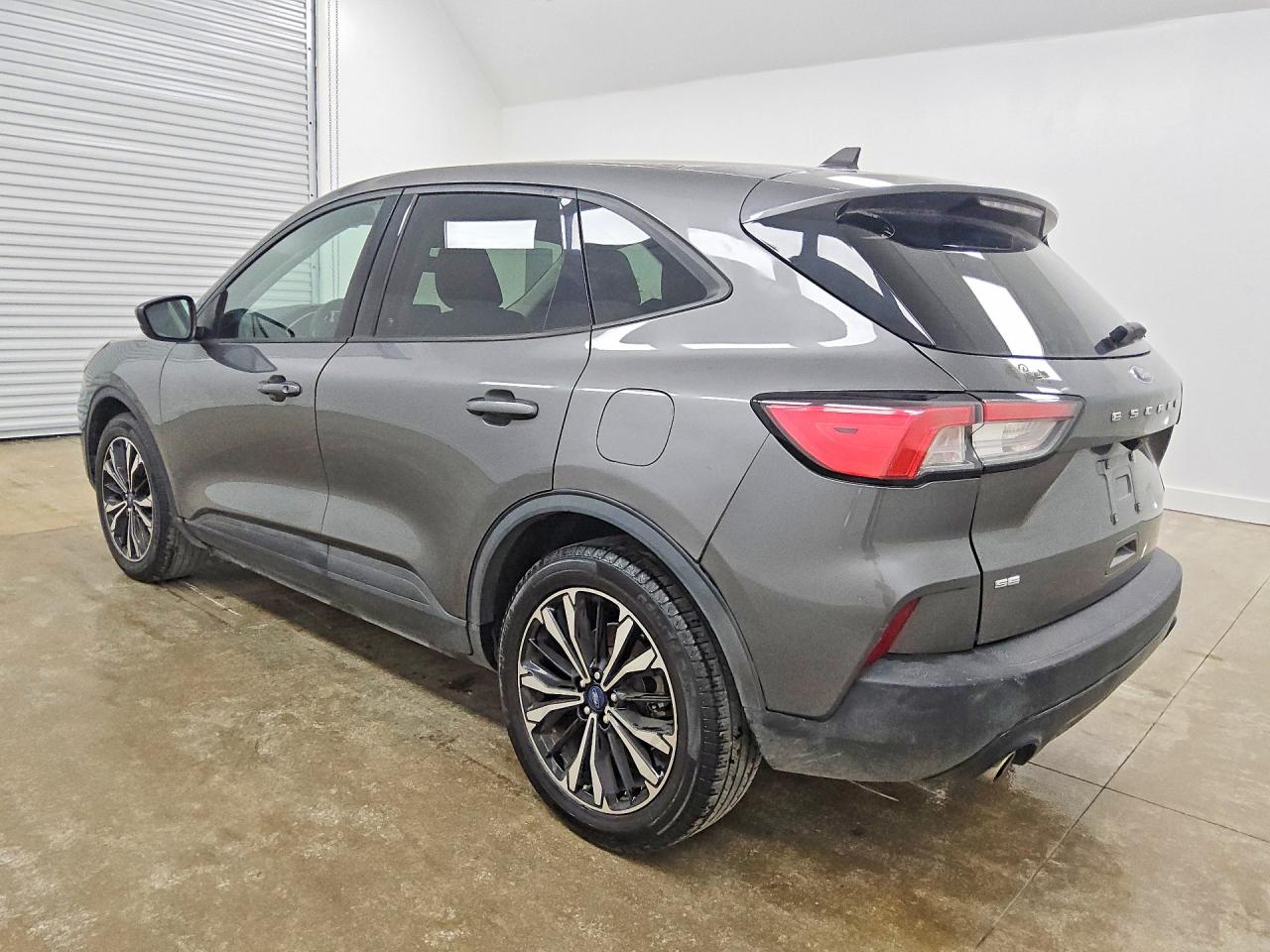 2021 FORD ESCAPE SE — снимка 2