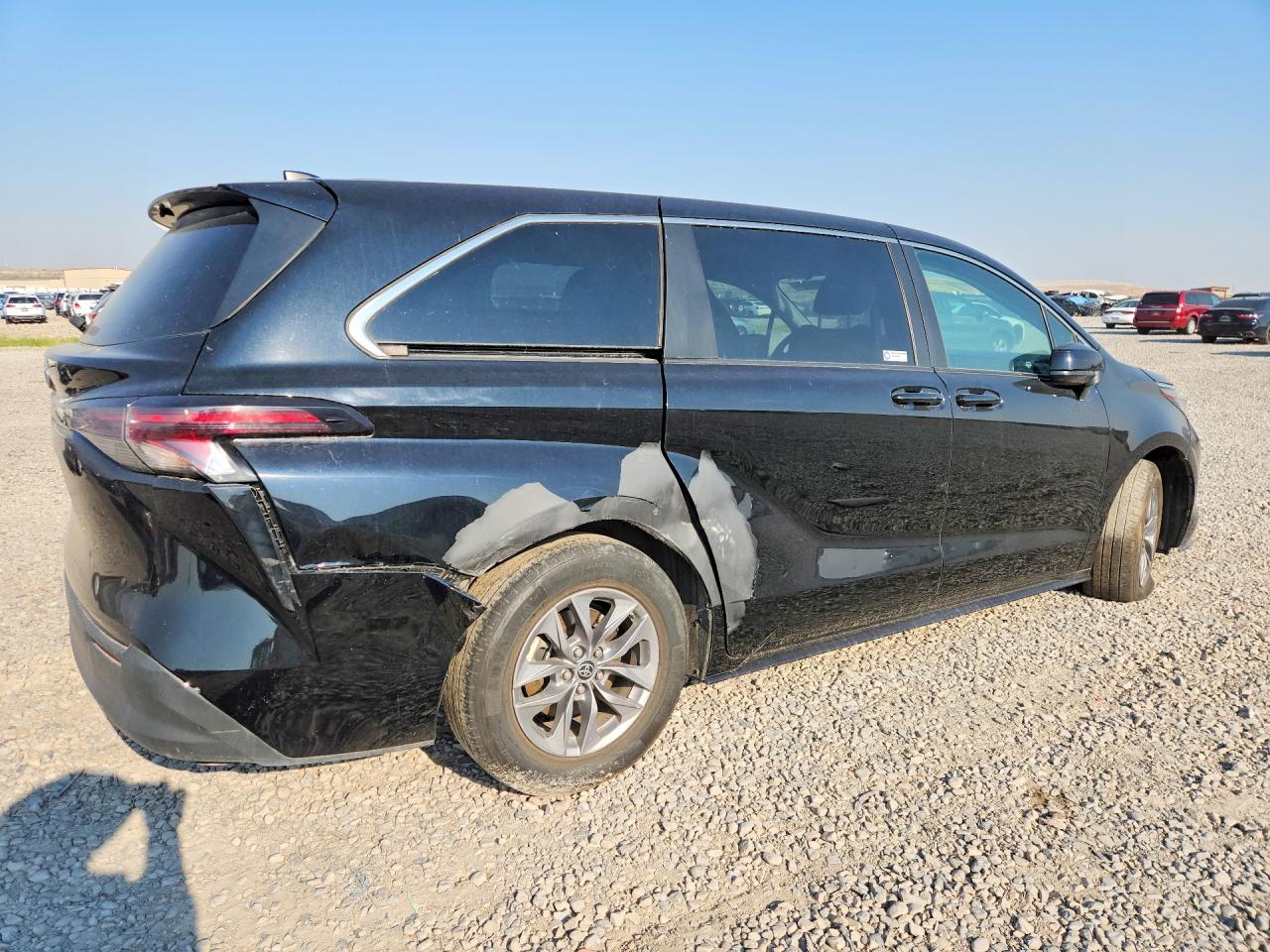 2023 TOYOTA SIENNA LE — снимка 3
