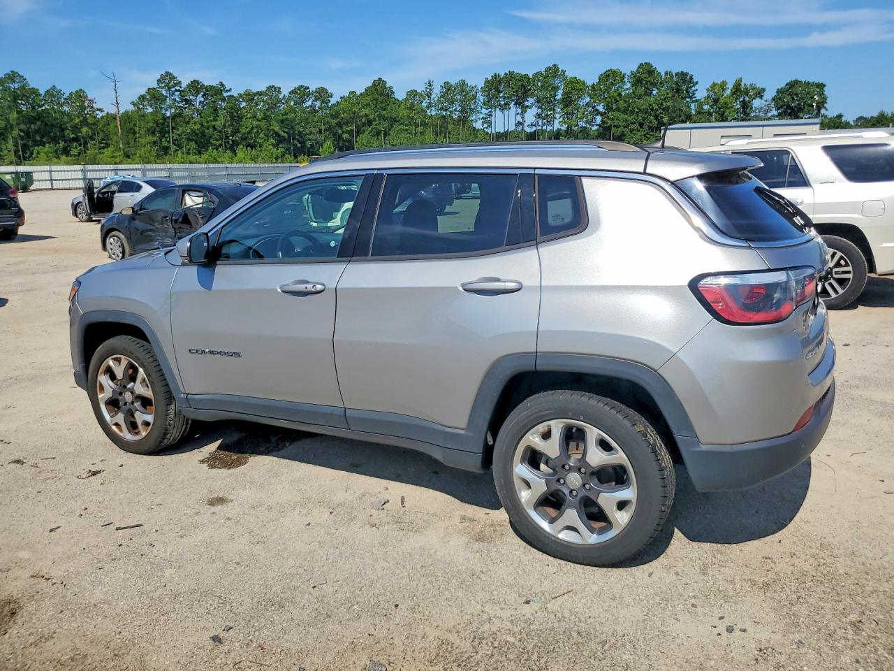 2017 JEEP COMPASS LIMITED — снимка 2