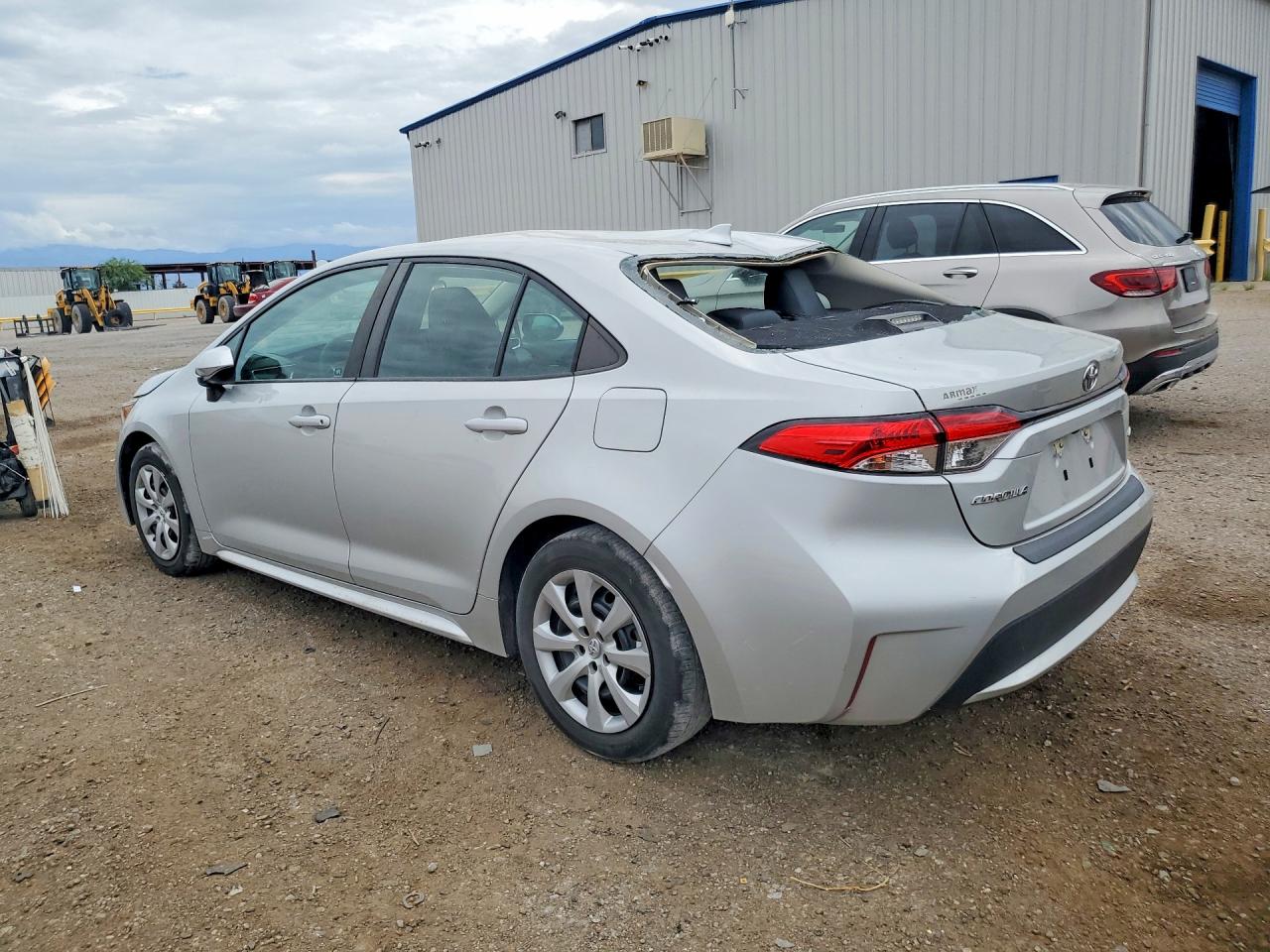 2021 TOYOTA COROLLA LE — снимка 2