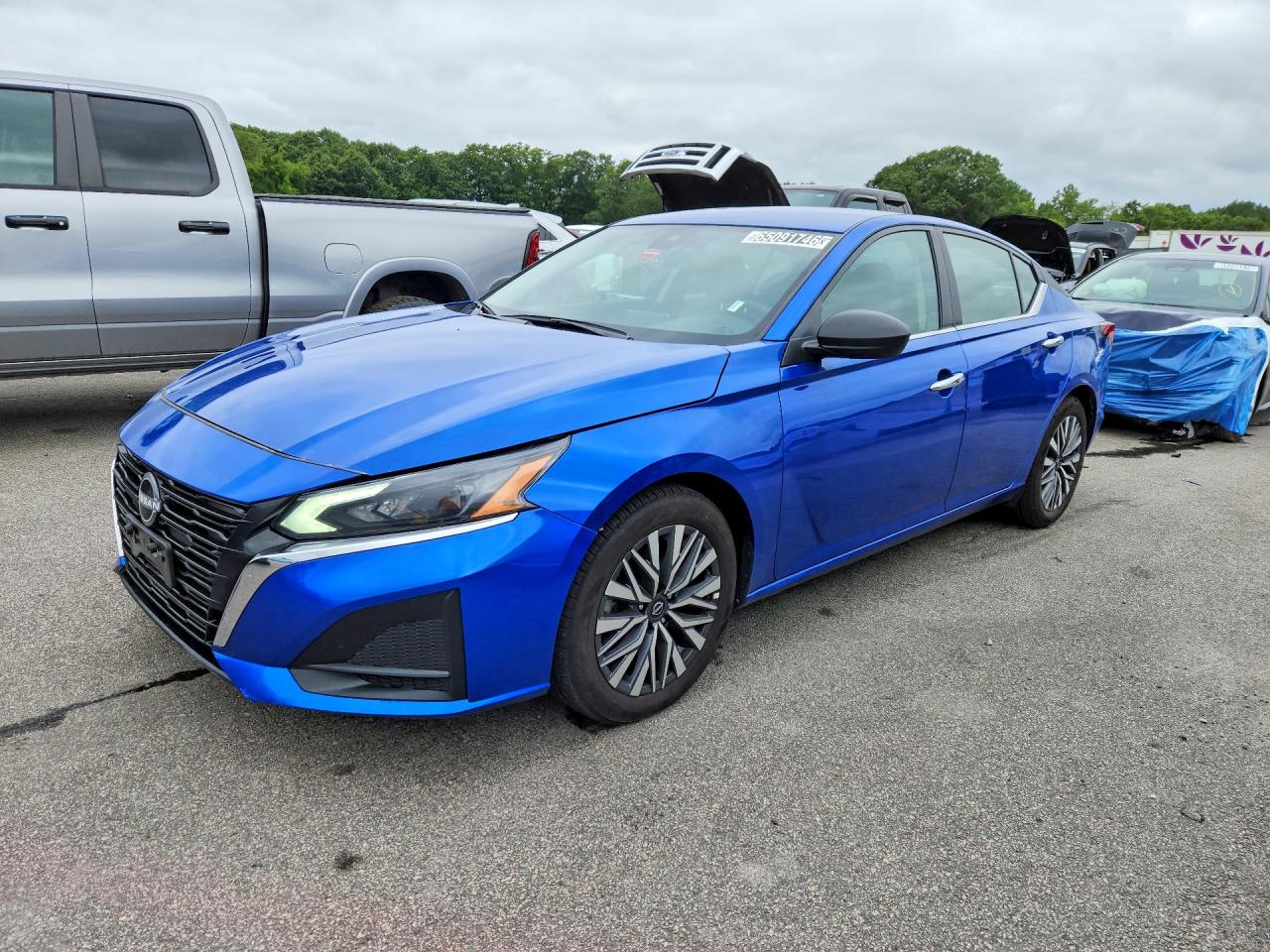 2025 NISSAN ALTIMA SV