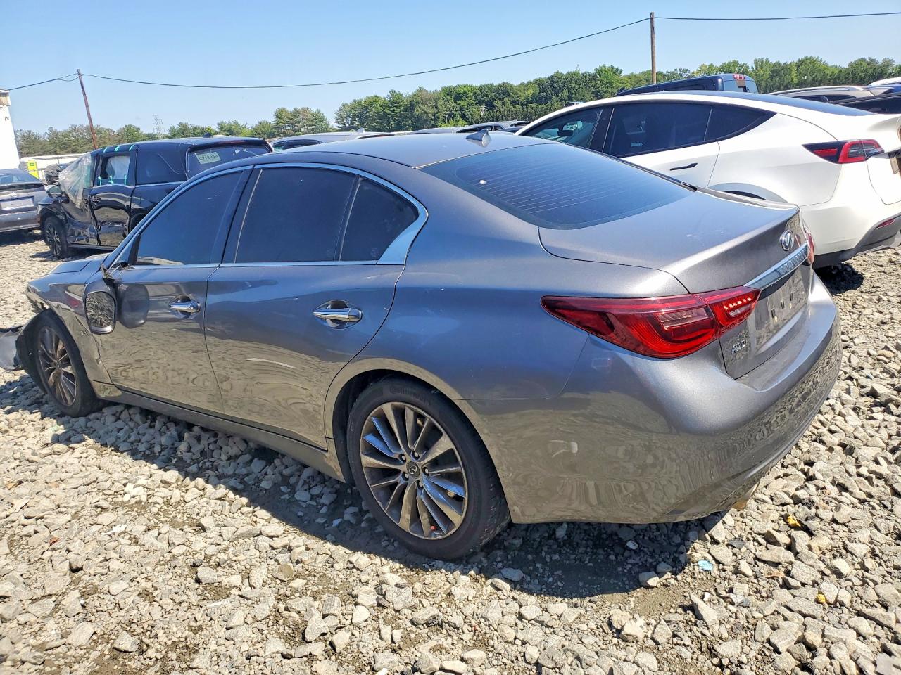 2019 INFINITI Q50 3.0T LUXE — снимка 2