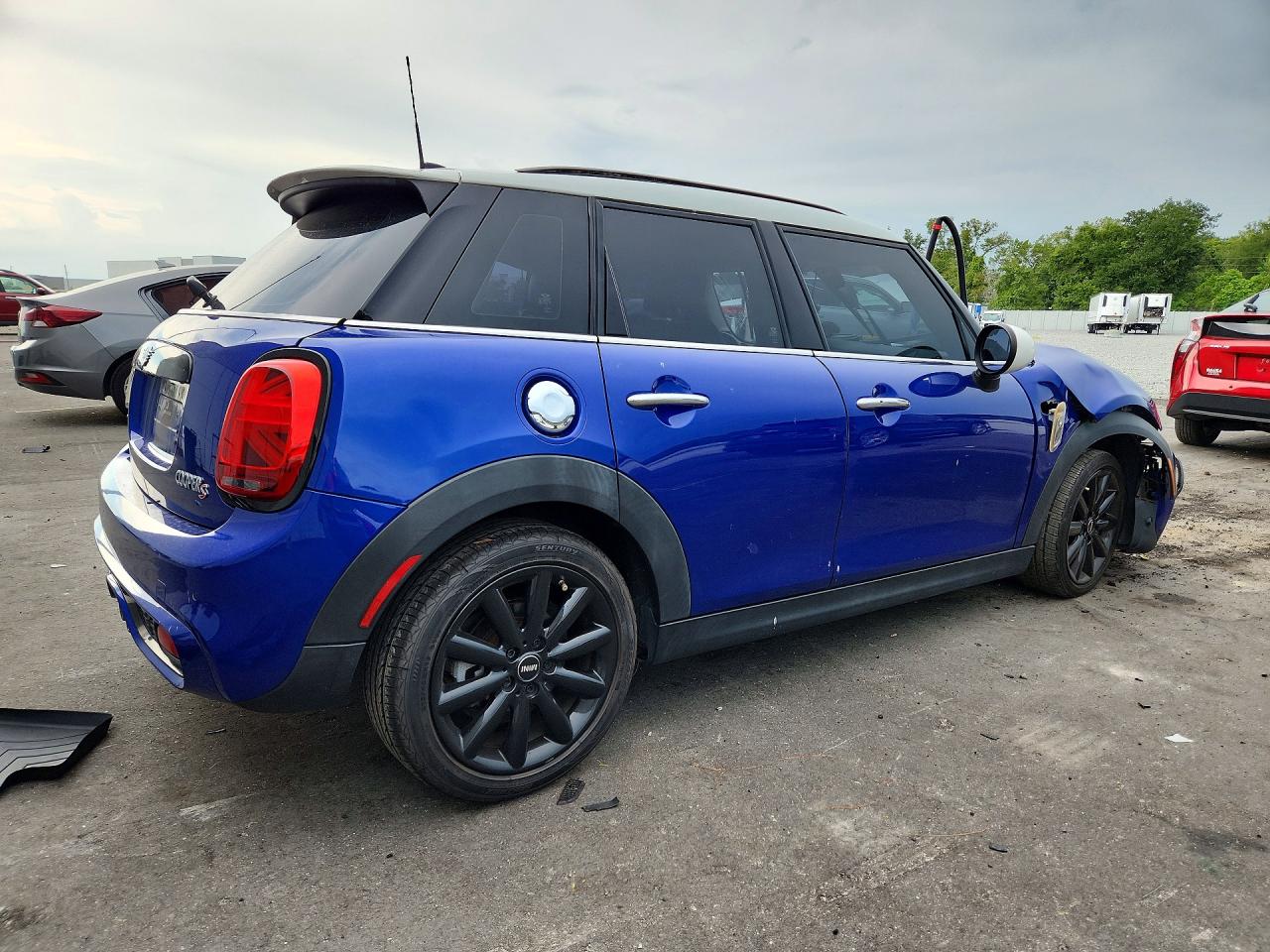 2019 MINI COOPER S — снимка 3