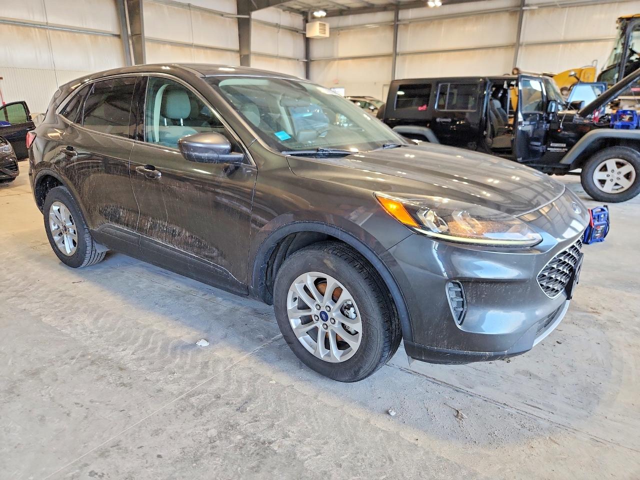 2020 FORD ESCAPE SE — снимка 4