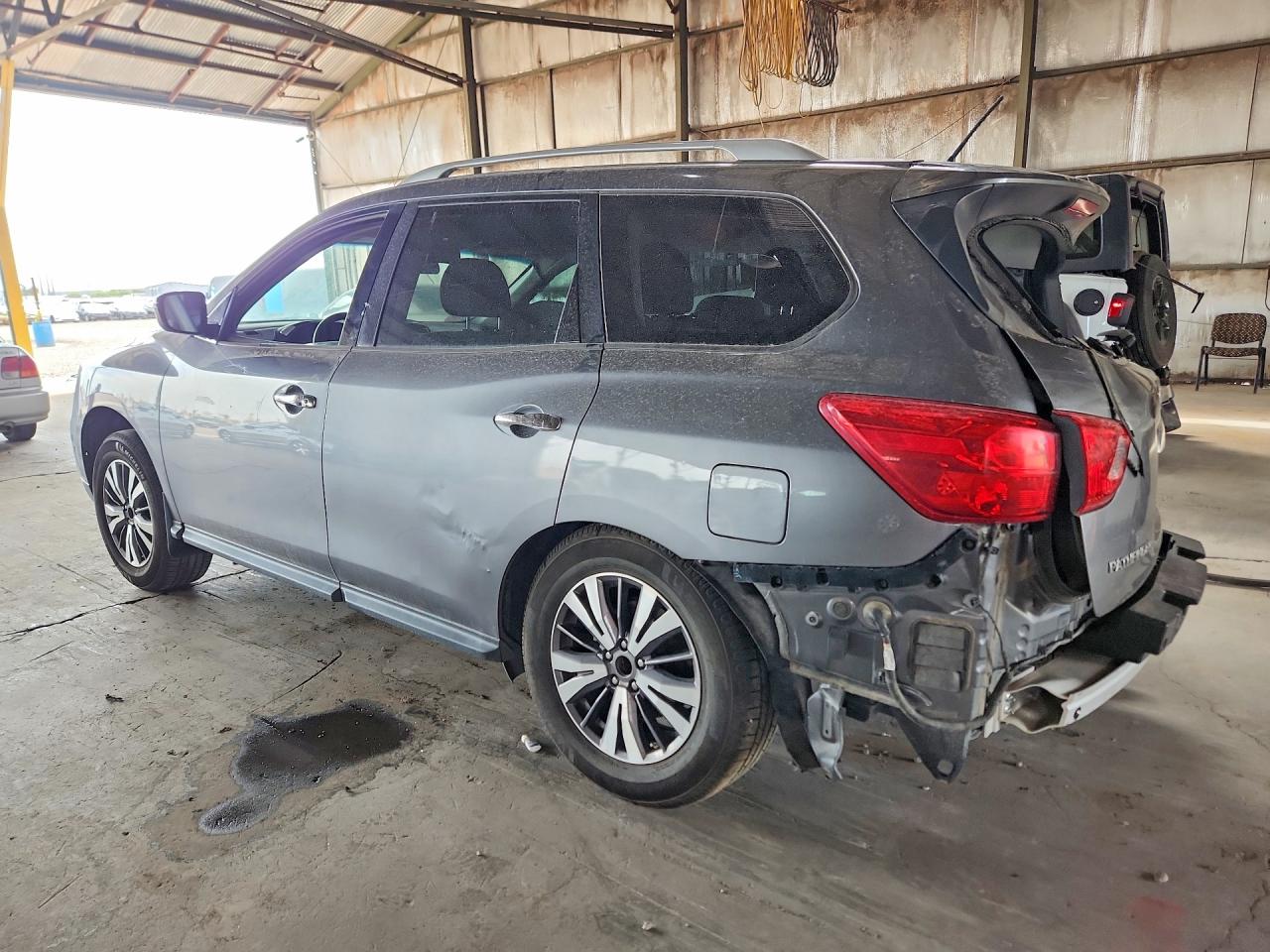 2017 NISSAN PATHFINDER S — снимка 2