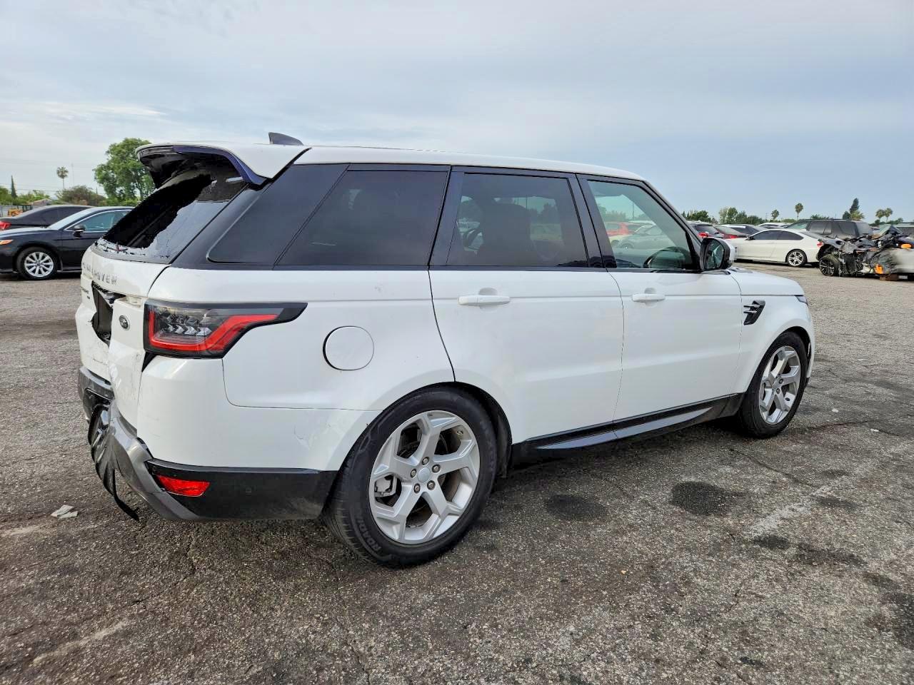 2020 LAND ROVER RANGE ROVER SPORT HSE — снимка 3