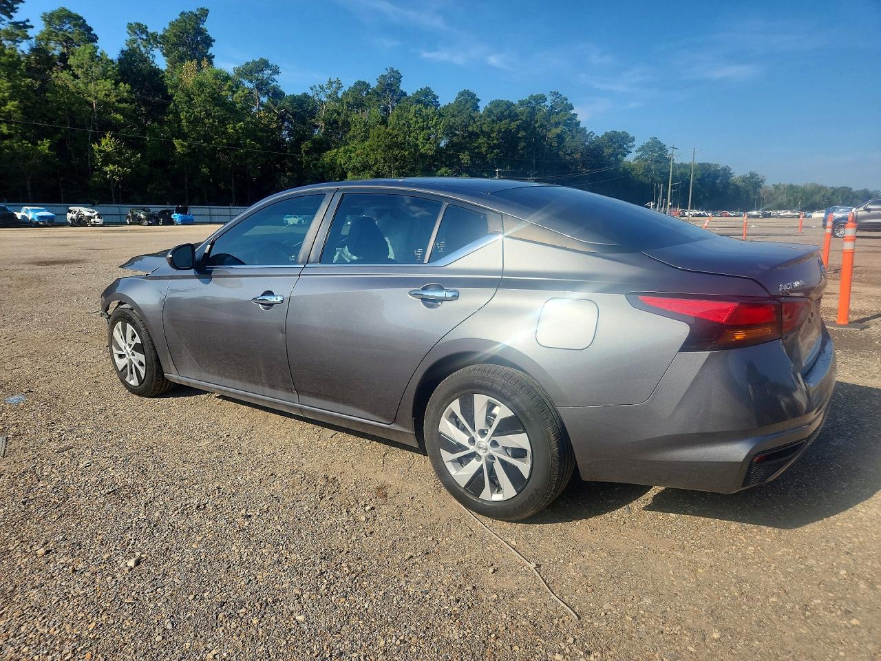 2022 NISSAN ALTIMA S — снимка 2