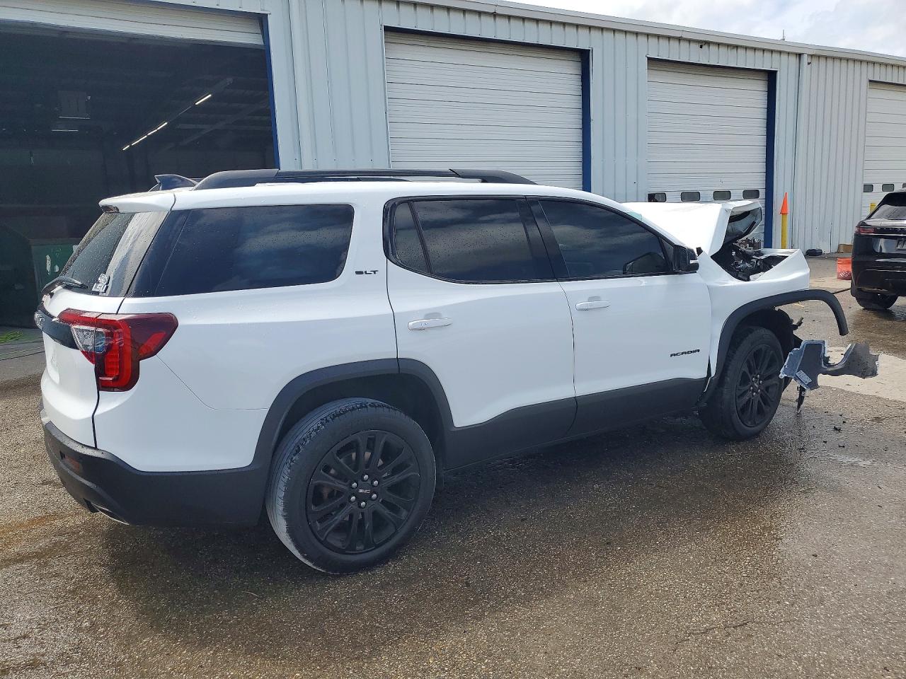 2023 GMC ACADIA SLT — снимка 3