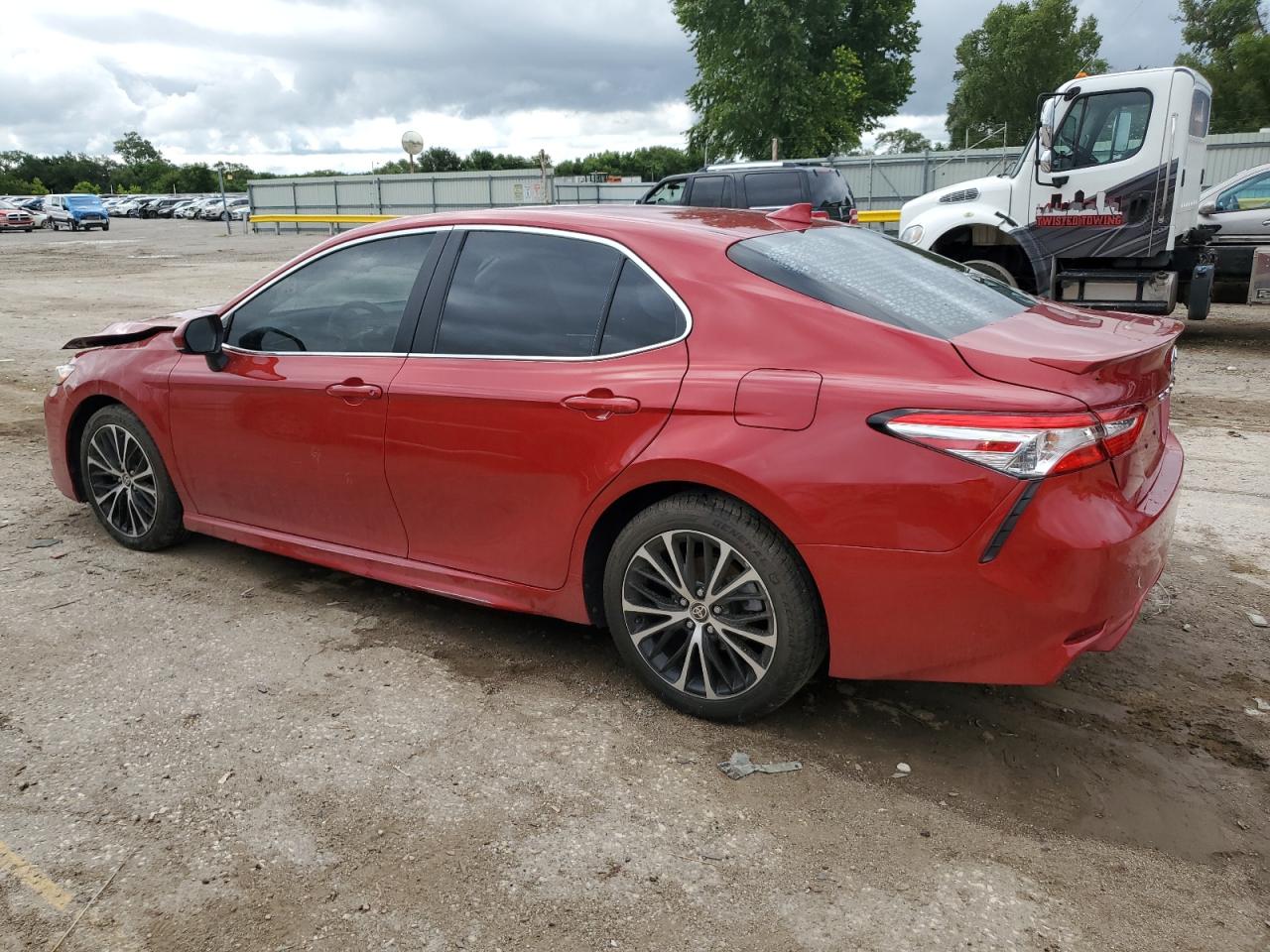 2020 TOYOTA CAMRY SE — снимка 2