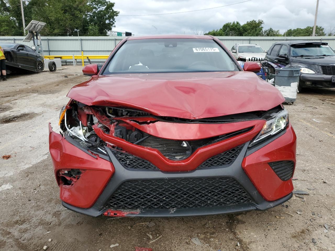 2020 TOYOTA CAMRY SE — снимка 5