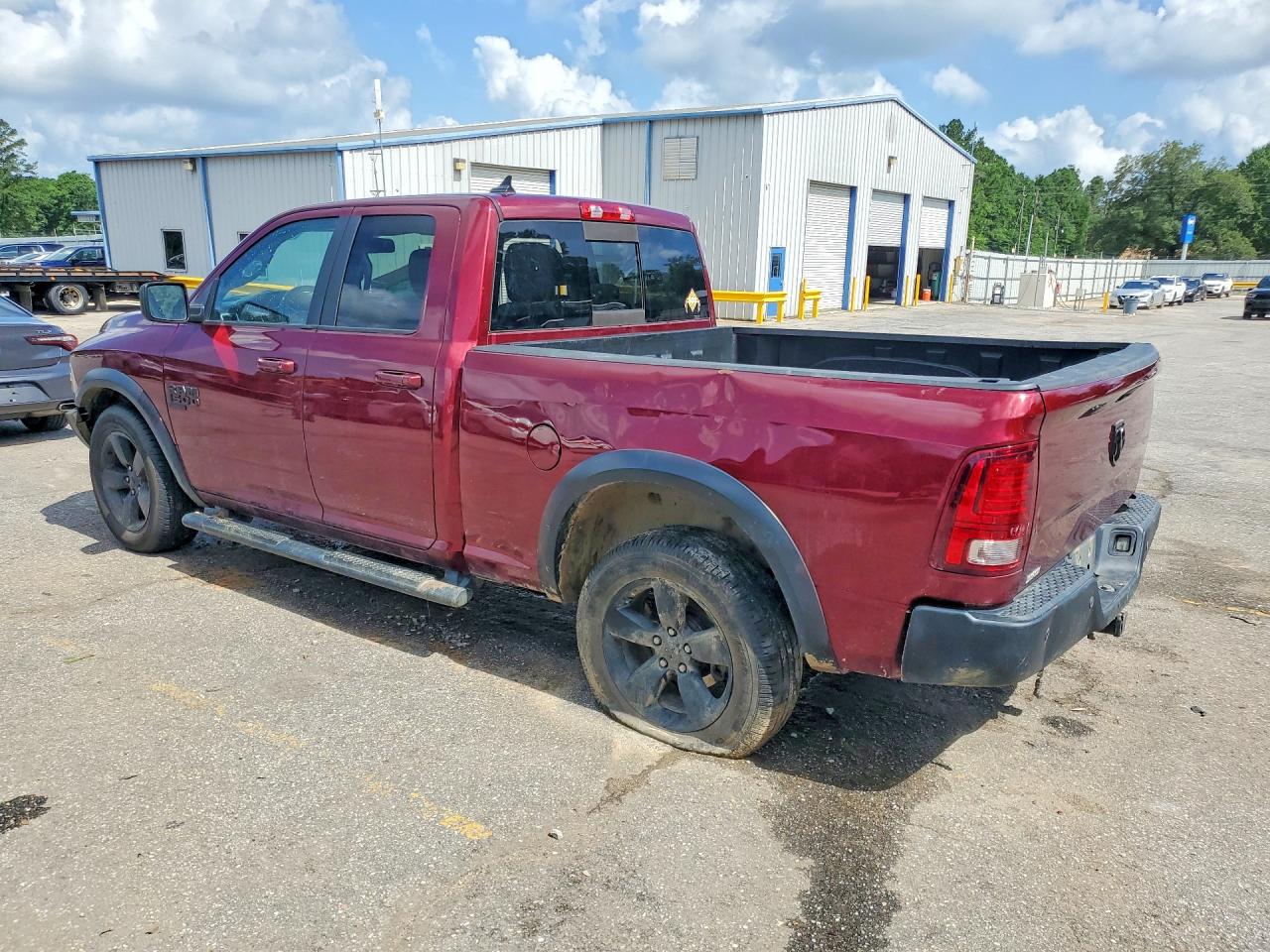 2019 RAM 1500 CLASSIC SLT — снимка 2