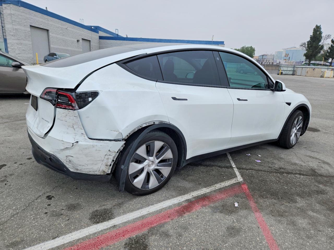 2023 TESLA MODEL Y — снимка 3