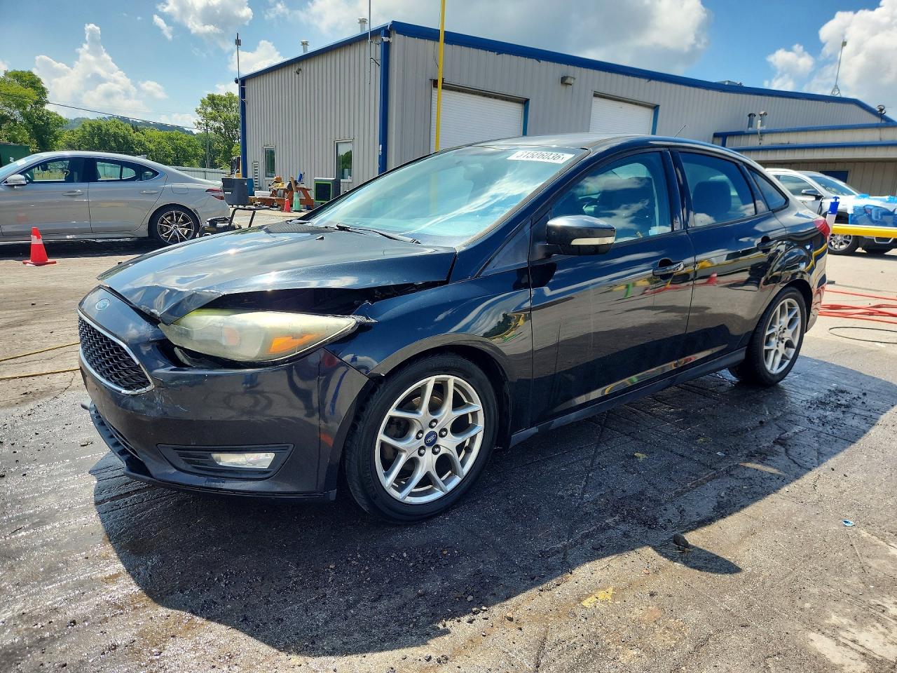 2015 FORD FOCUS SE