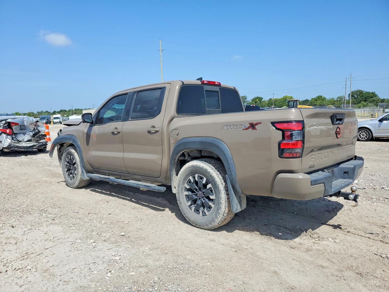 2022 NISSAN FRONTIER PRO-X — снимка 2
