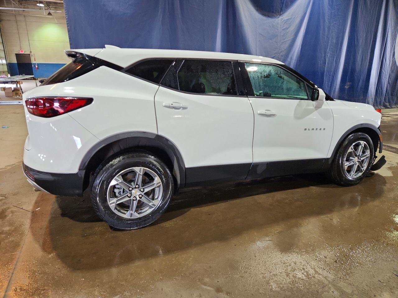 2025 CHEVROLET BLAZER 2LT — снимка 3