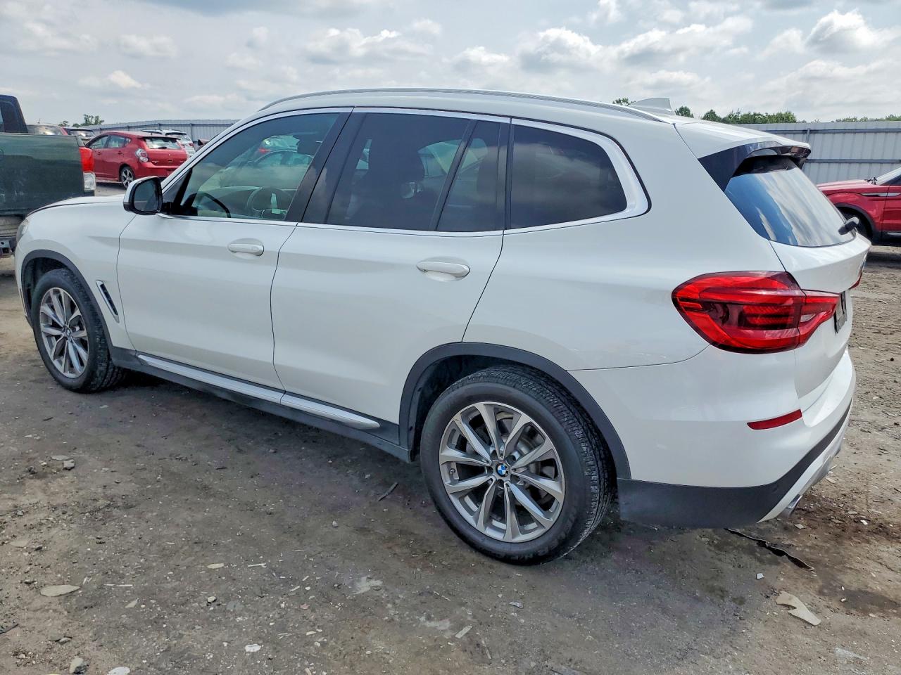 2018 BMW X3 XDRIVE30I — снимка 2