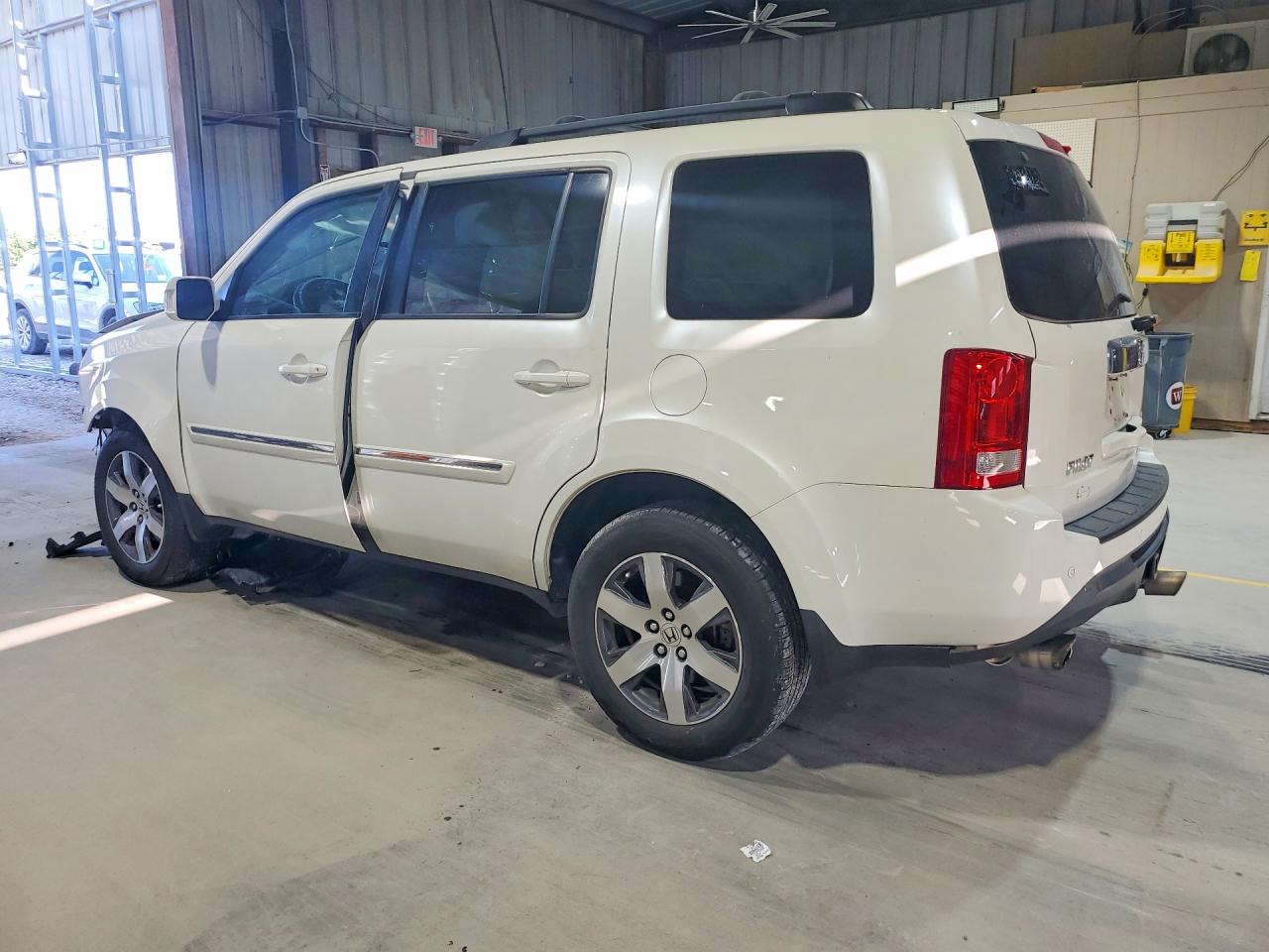 2015 HONDA PILOT TOURING — снимка 2