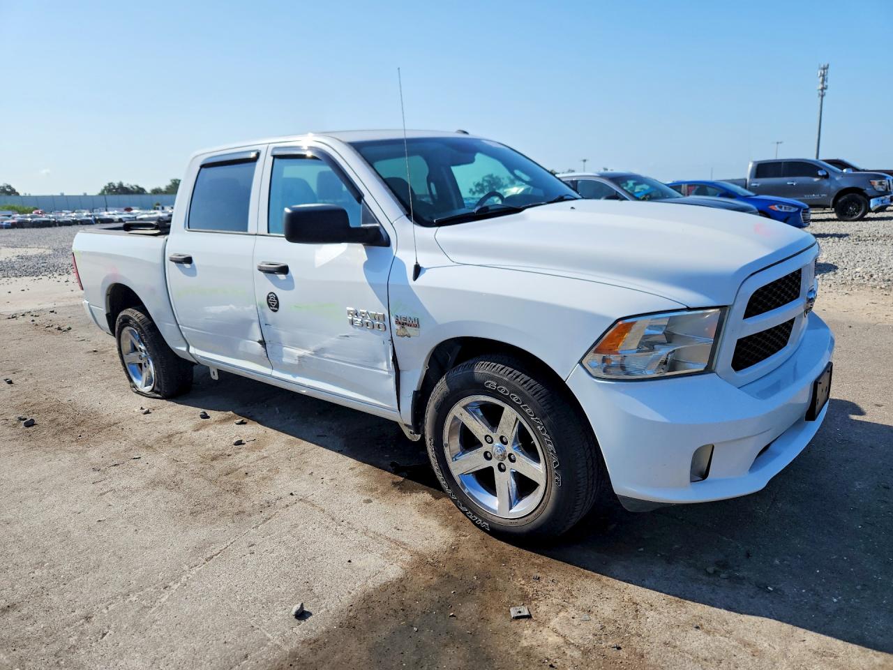 2016 RAM 1500 ST — снимка 4