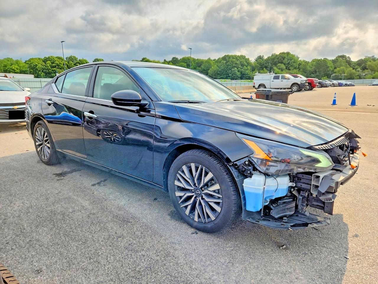 2025 NISSAN ALTIMA SV — снимка 4