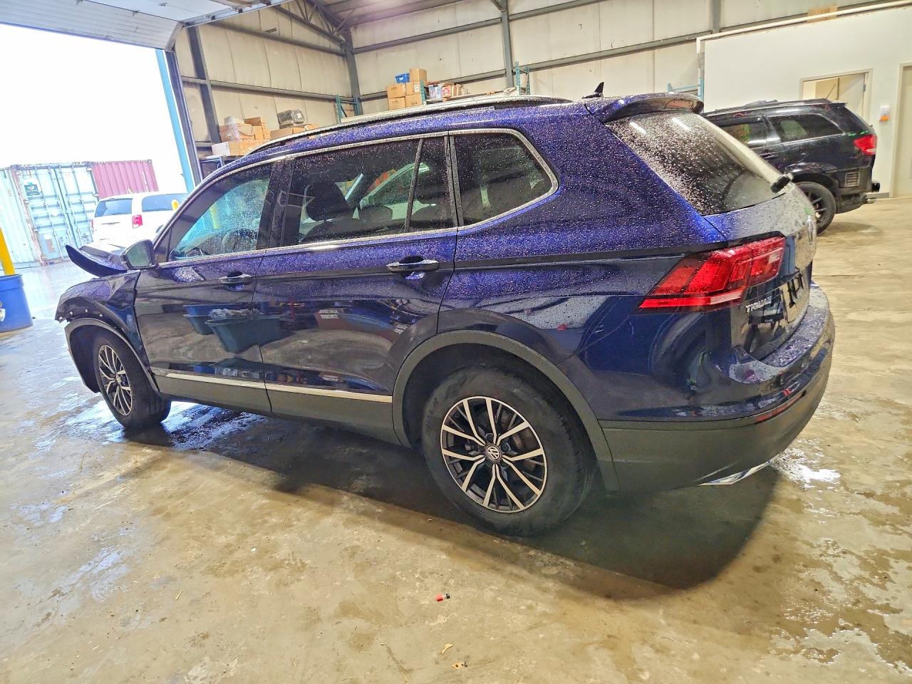 2021 VOLKSWAGEN TIGUAN SE — снимка 2