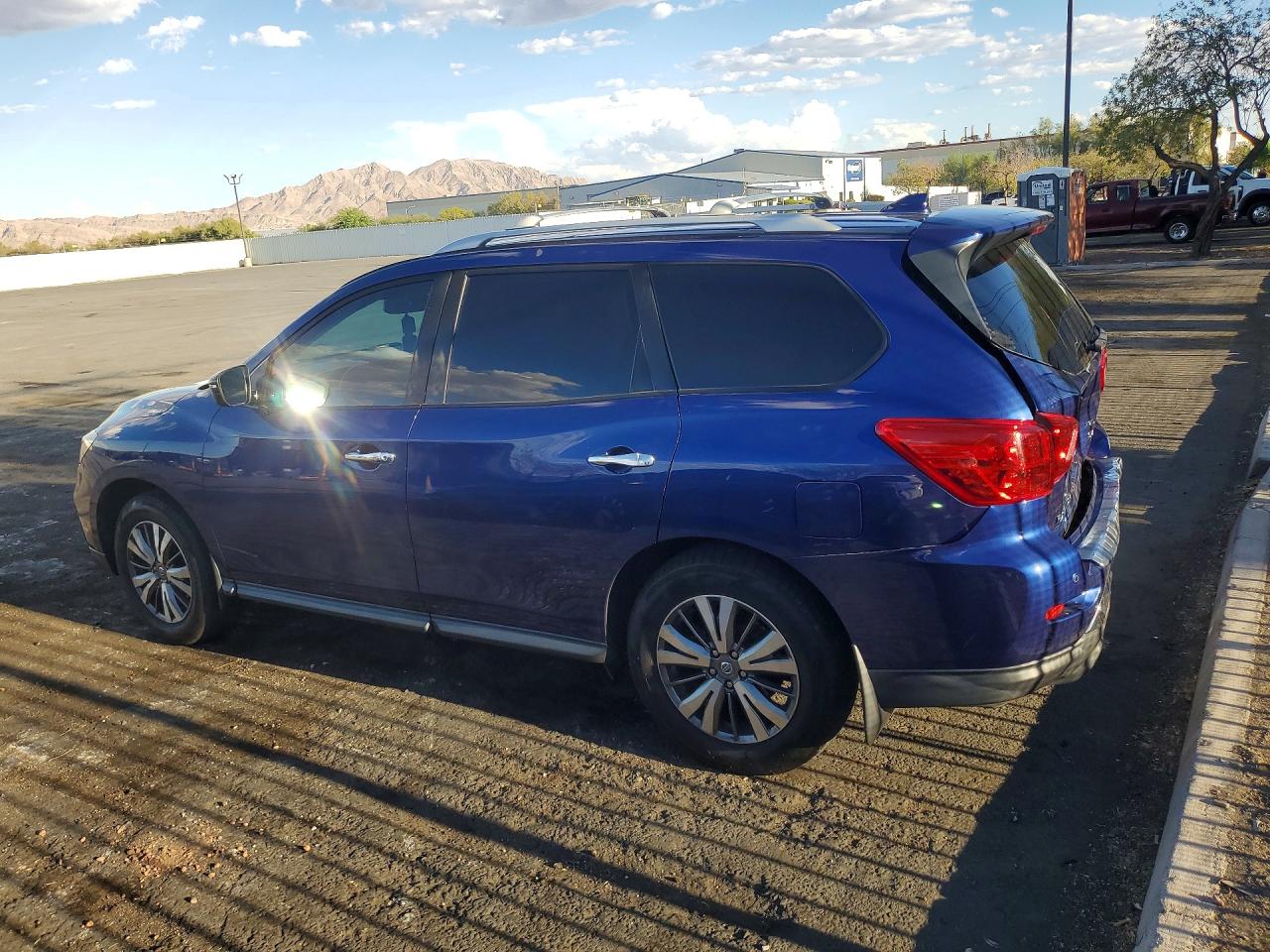 2020 NISSAN PATHFINDER SV — снимка 2