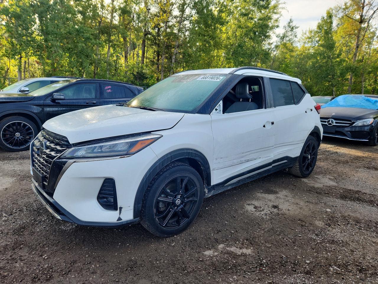 2021 NISSAN KICKS SR