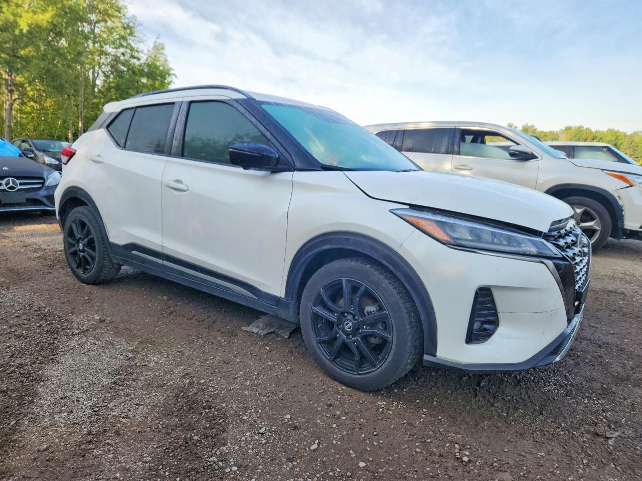 2021 NISSAN KICKS SR — снимка 4