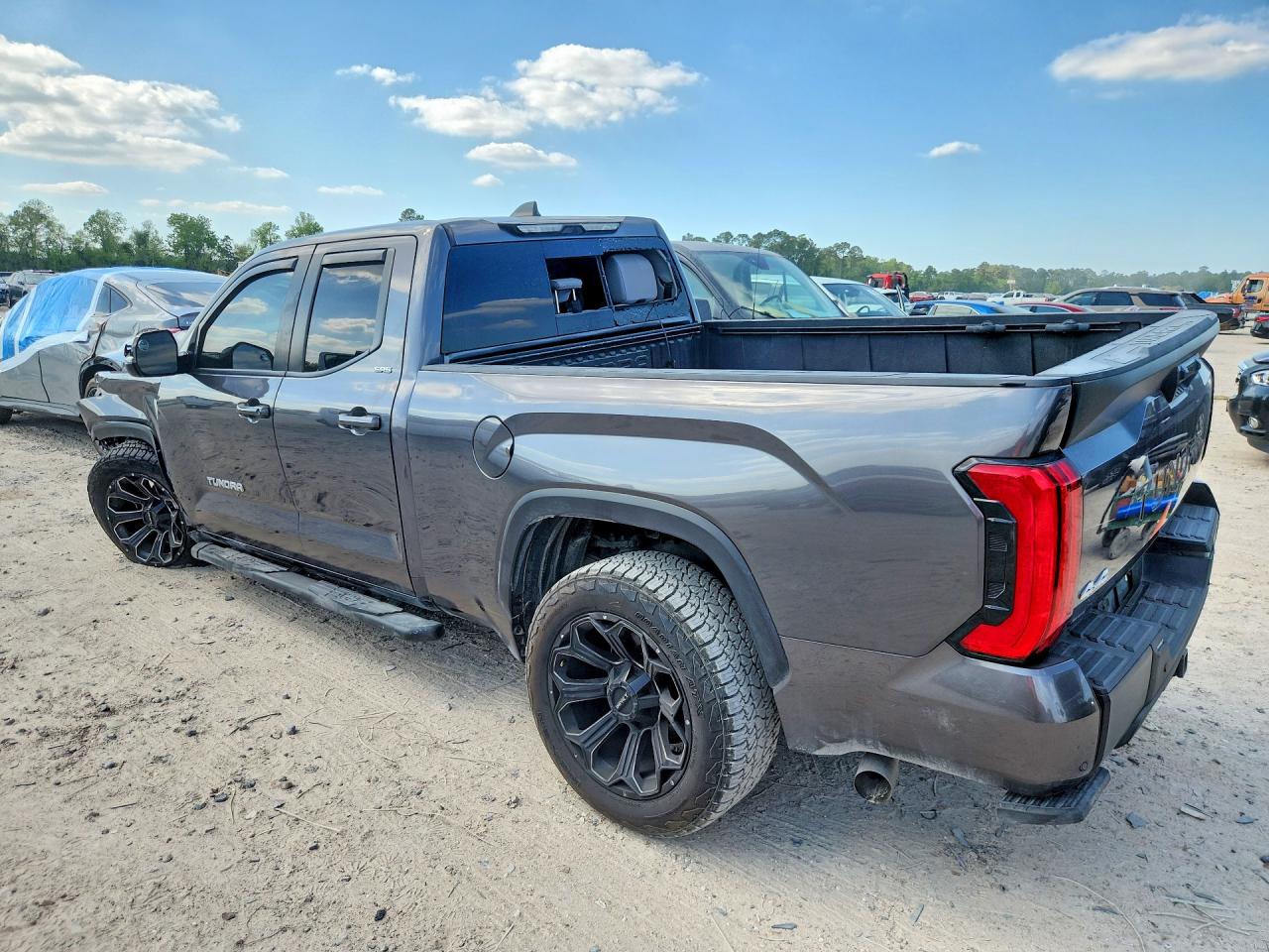 2024 TOYOTA TUNDRA DOUBLE CAB SR — снимка 2