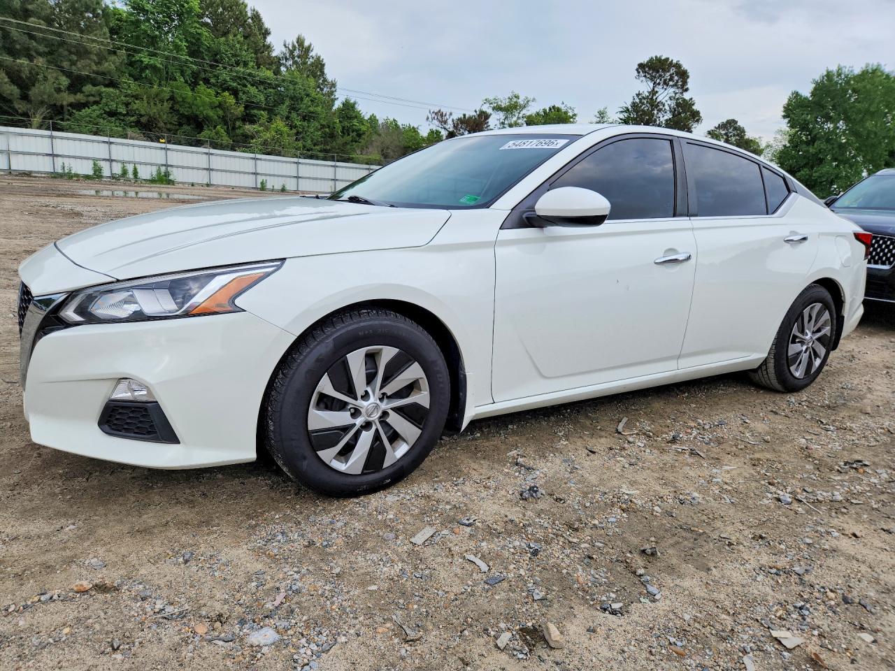 2019 NISSAN ALTIMA S
