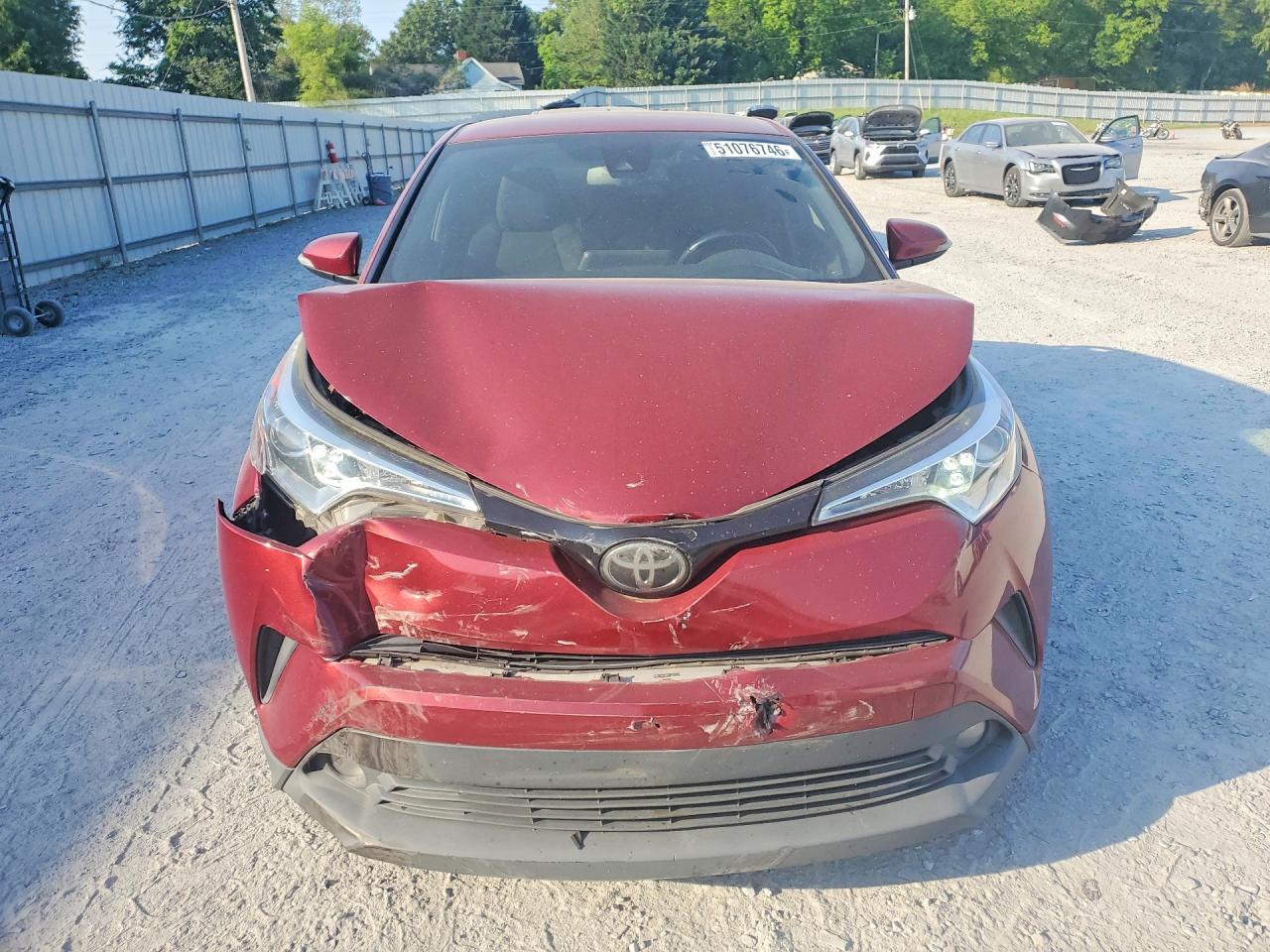 2018 TOYOTA C-HR XLE/PRM — снимка 5