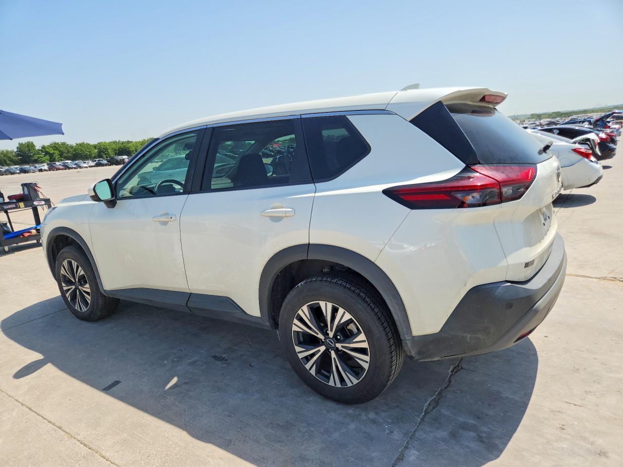 2023 NISSAN ROGUE SV — photo 2