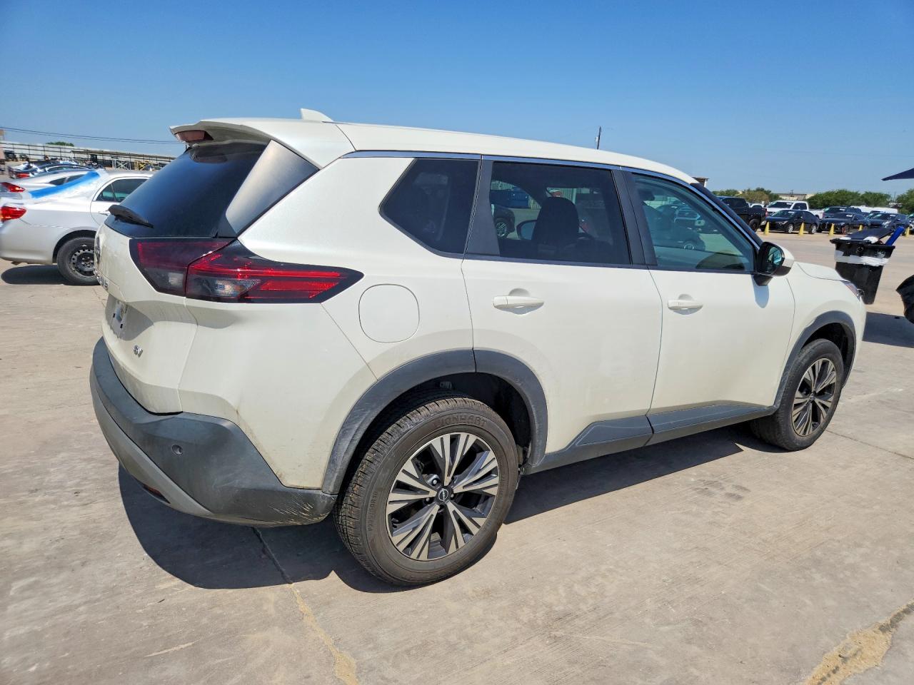 2023 NISSAN ROGUE SV — photo 3